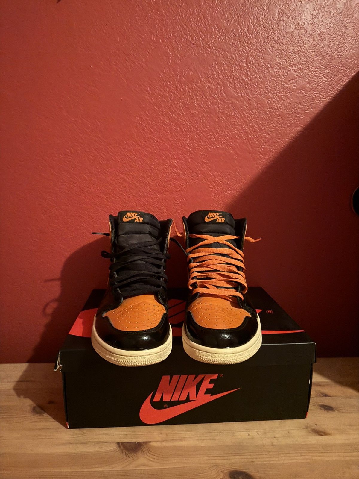 Jordan Brand Jordan 1 Retro High Shattered Backboard 3.0 Size US 13 / EU 46 - 3 Thumbnail