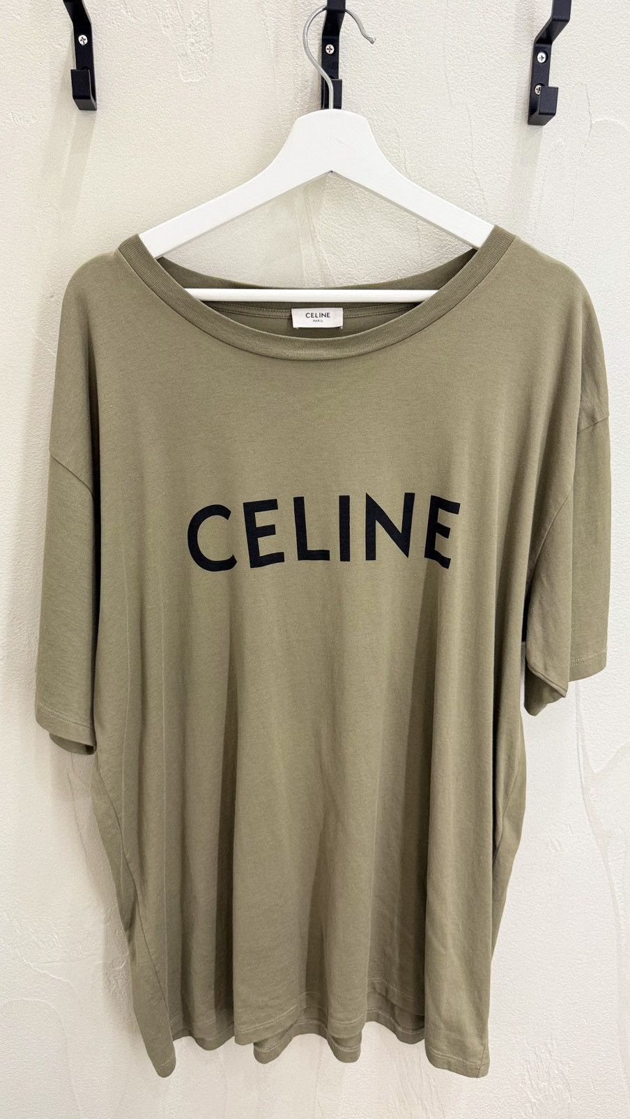 Celine Celine Loose Khaki T-Shirt Size US XL / EU 56 / 4 - 1 Thumbnail