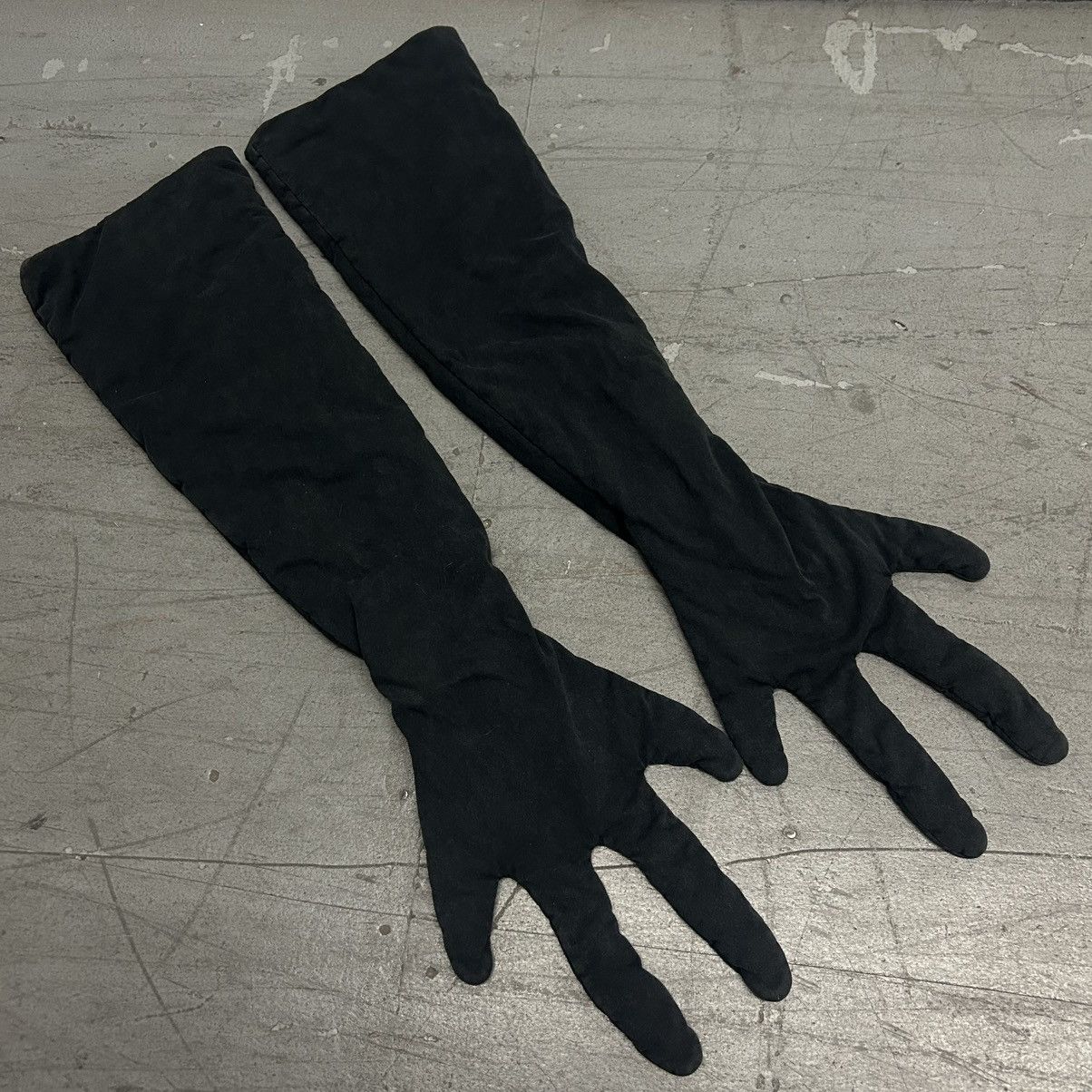 Balenciaga × Gap × Yeezy Yeezy season 9 sample alien gloves Size ONE SIZE - 2 Thumbnail