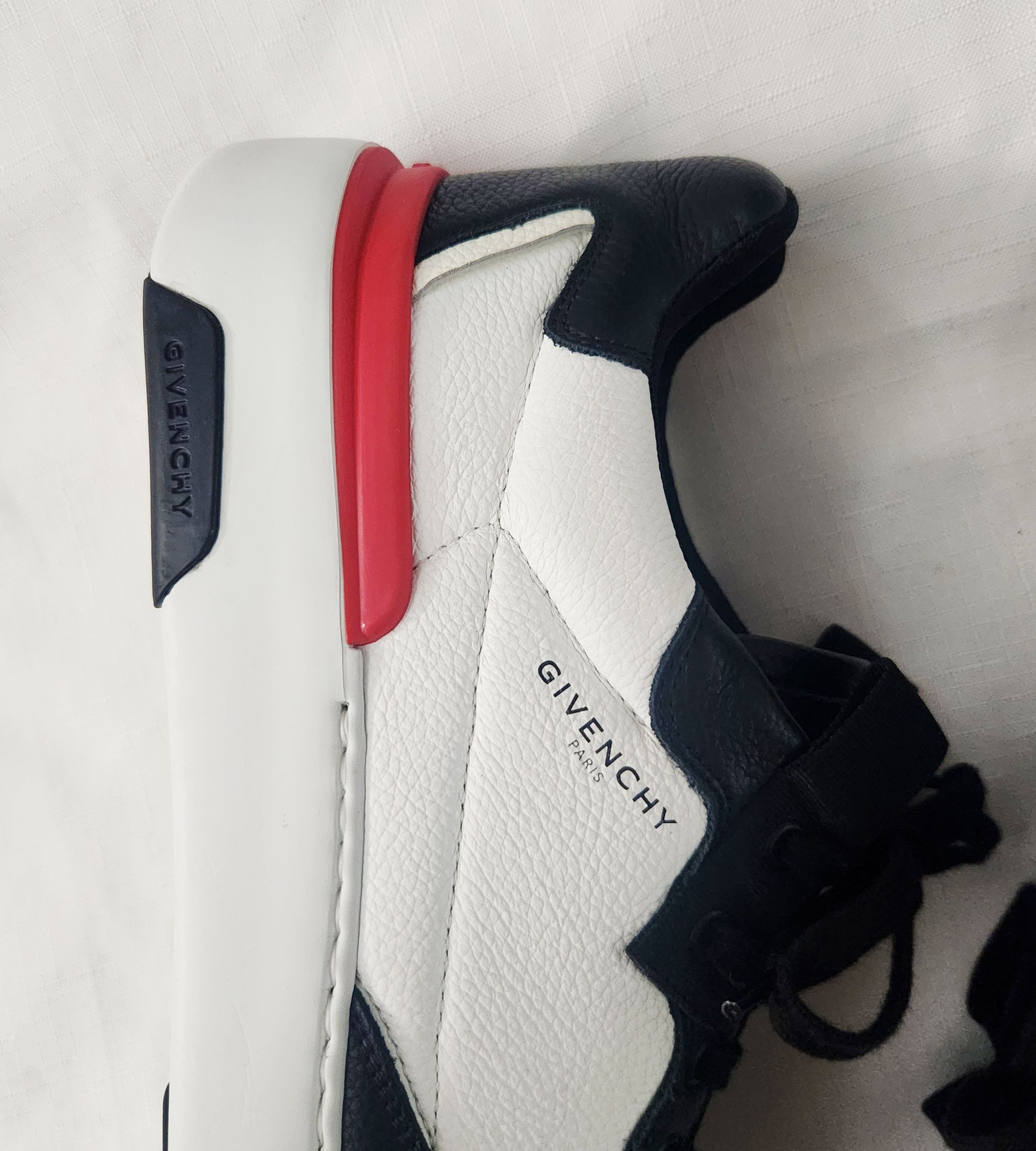 Designer × Givenchy Givenchy White Black multicolor Leather Runner Sneakers 46 Size US 13 / EU 46 - 8 Thumbnail