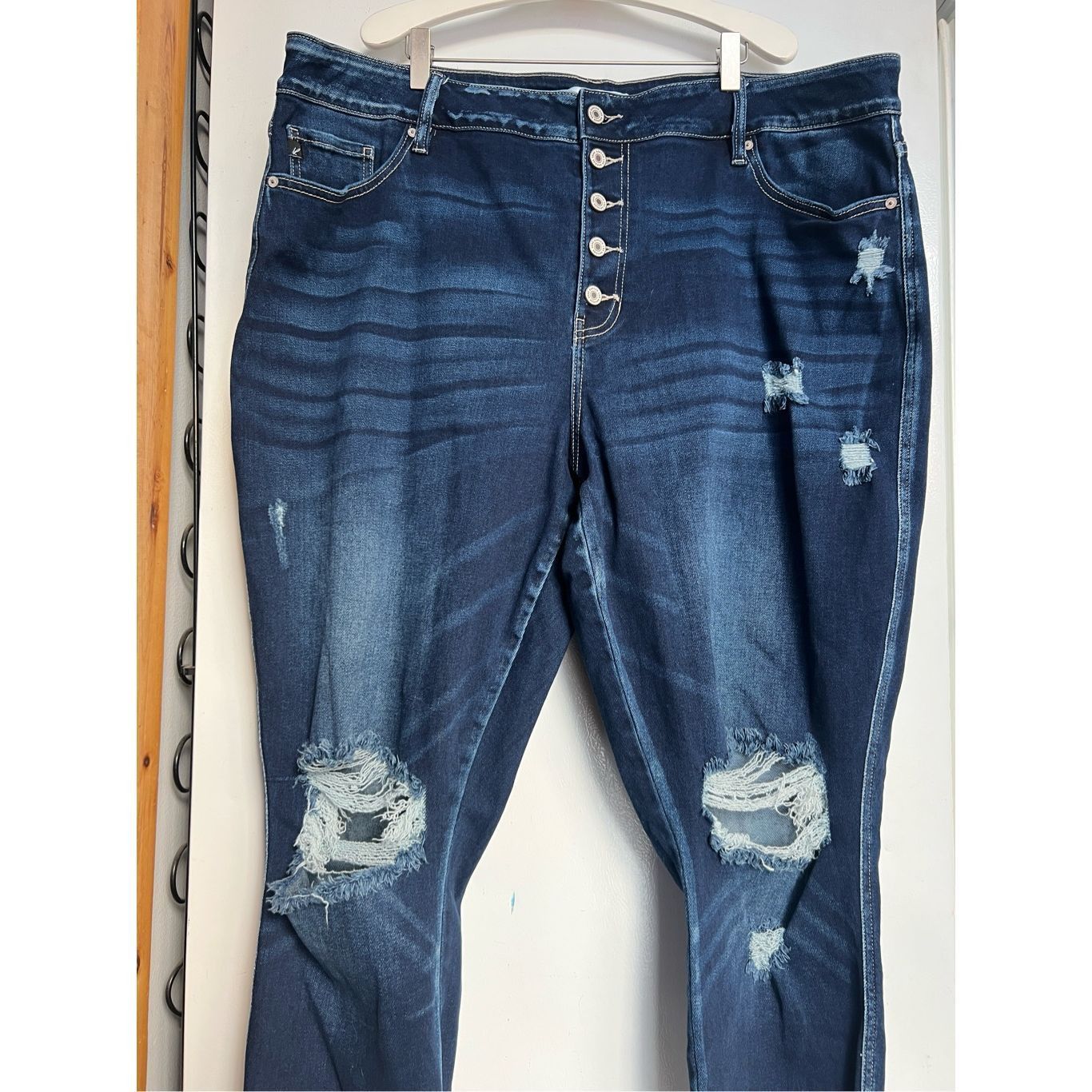 Other Kancan Distressed Skinny Jeans Woman’s 24 Plus Size Size 42" / US 20 - 3 Thumbnail
