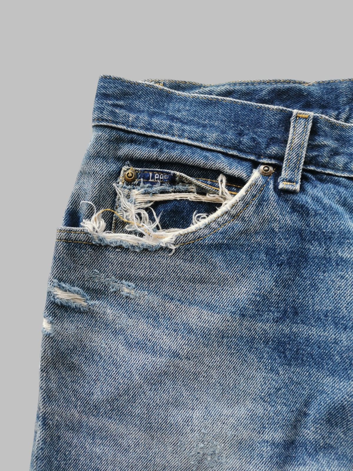 Lee Lee Jeans Distressed Style Hysteric Glamour (Size 31x39.5) Size US 31 - 8 Thumbnail