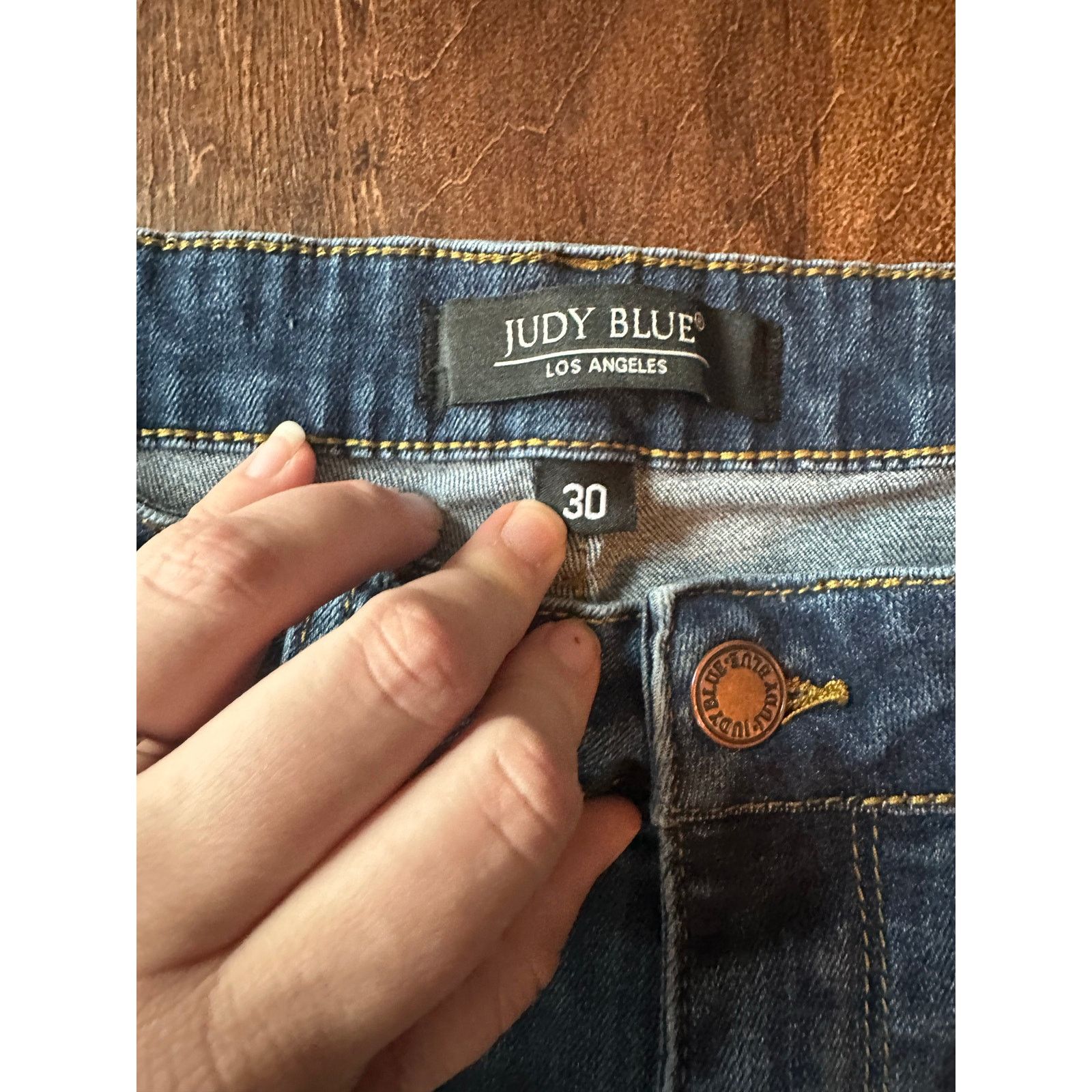 Judy Blue Judy Blue Relaxed Fit Mid Rise stretch denim women's 30 Size 30" / US 8 / IT 44 - 4 Thumbnail