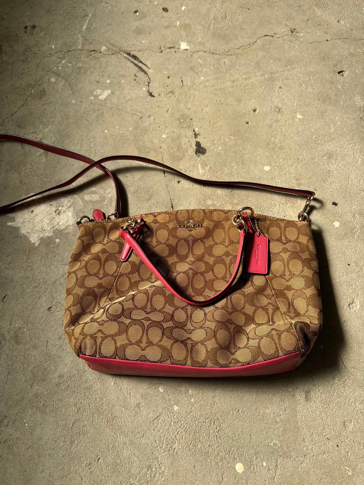 Coach Coach 2Way Kelsey ShoulderBag Beige/Pink Size ONE SIZE - 1 Thumbnail