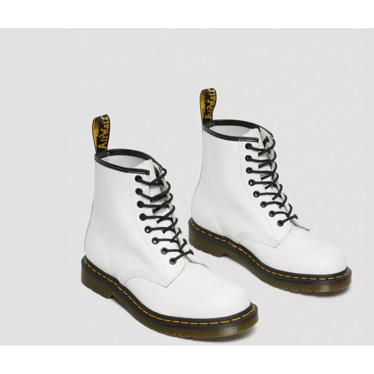 Dr. Martens New Dr. Martens W's 10 EU 42 Smooth Leather Lace Up Boots Wh Size US 10 / IT 40 - 15 Thumbnail