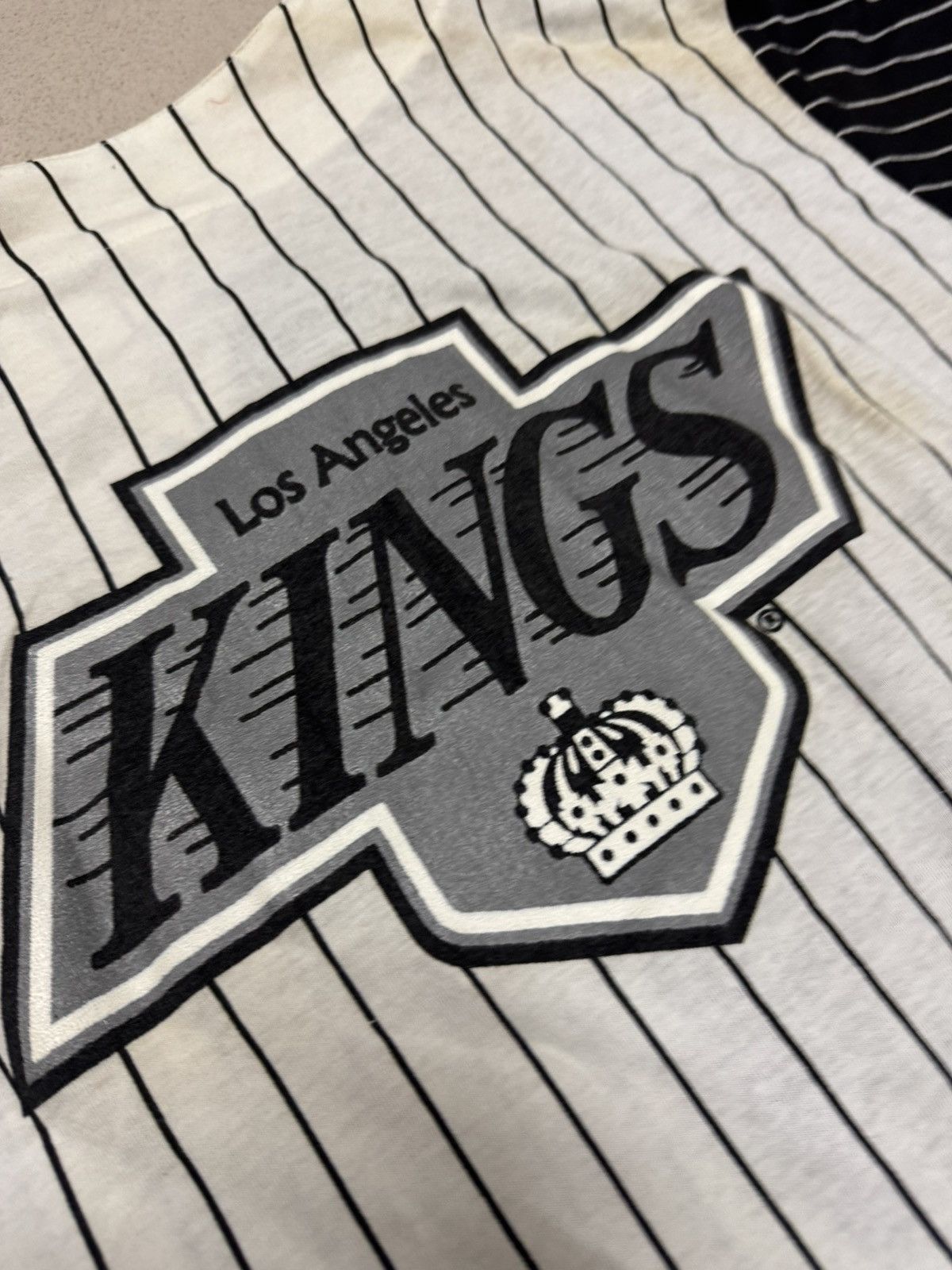 Majestic × NHL × Vintage 1980s LOS ANGELES KINGS PINSTRIPES BASEBALL JERSEY XL Size US XL / EU 56 / 4 - 5 Thumbnail