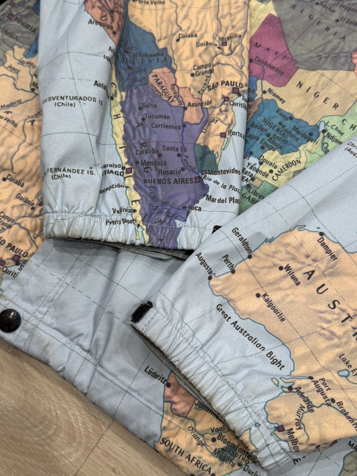 Supreme × The North Face Supreme/TNF Atlas World Map Expedition Mountain Jacket Size US L / EU 52-54 / 3 - 12 Thumbnail