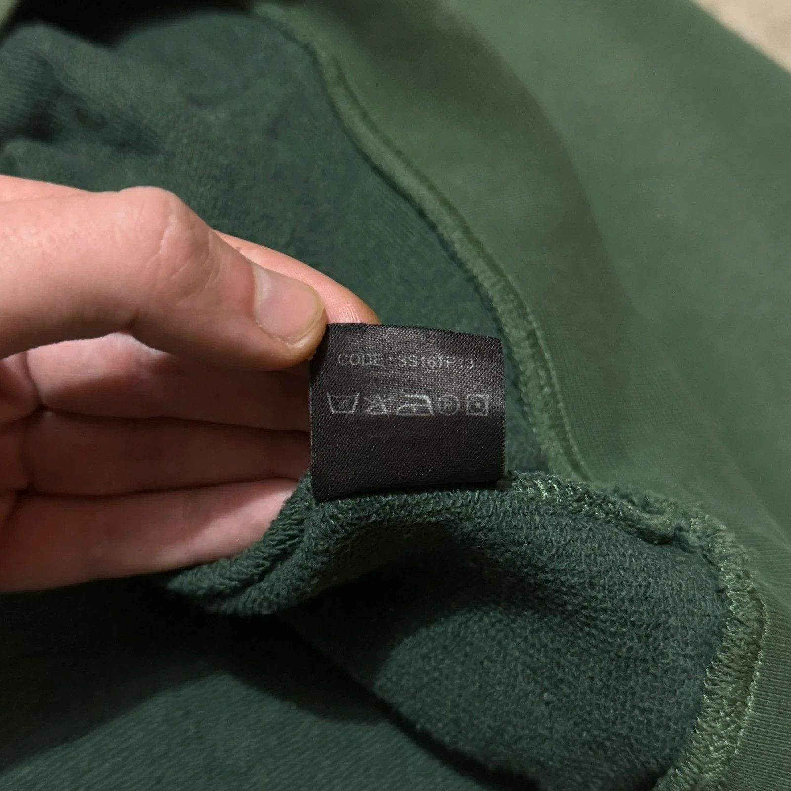 Vetements S/S 16 Vetements reversible “Polizei” cropped hoodie Size US M / EU 48-50 / 2 - 11 Thumbnail