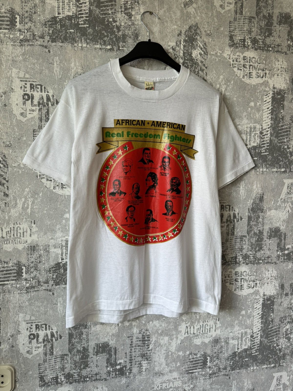 Vintage Political Vintage Tee Size US L / EU 52-54 / 3 - 3 Thumbnail