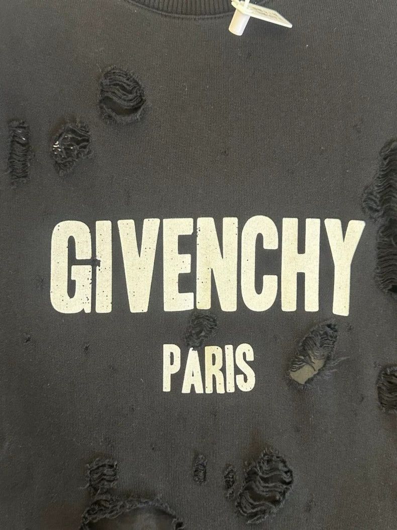 Givenchy Givenchy Distressed Crewneck Sweatshirt Size US XS / EU 42 / 0 - 4 Thumbnail