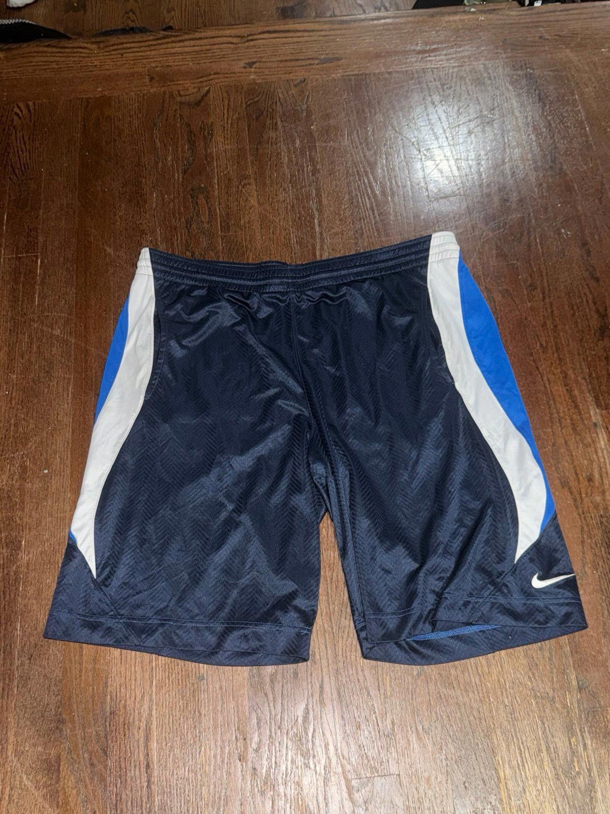 Nike 90s Nike Basketball Hoops Mesh Shorts Rare Sz L Mens Silky Size US 34 / EU 50 - 3 Thumbnail