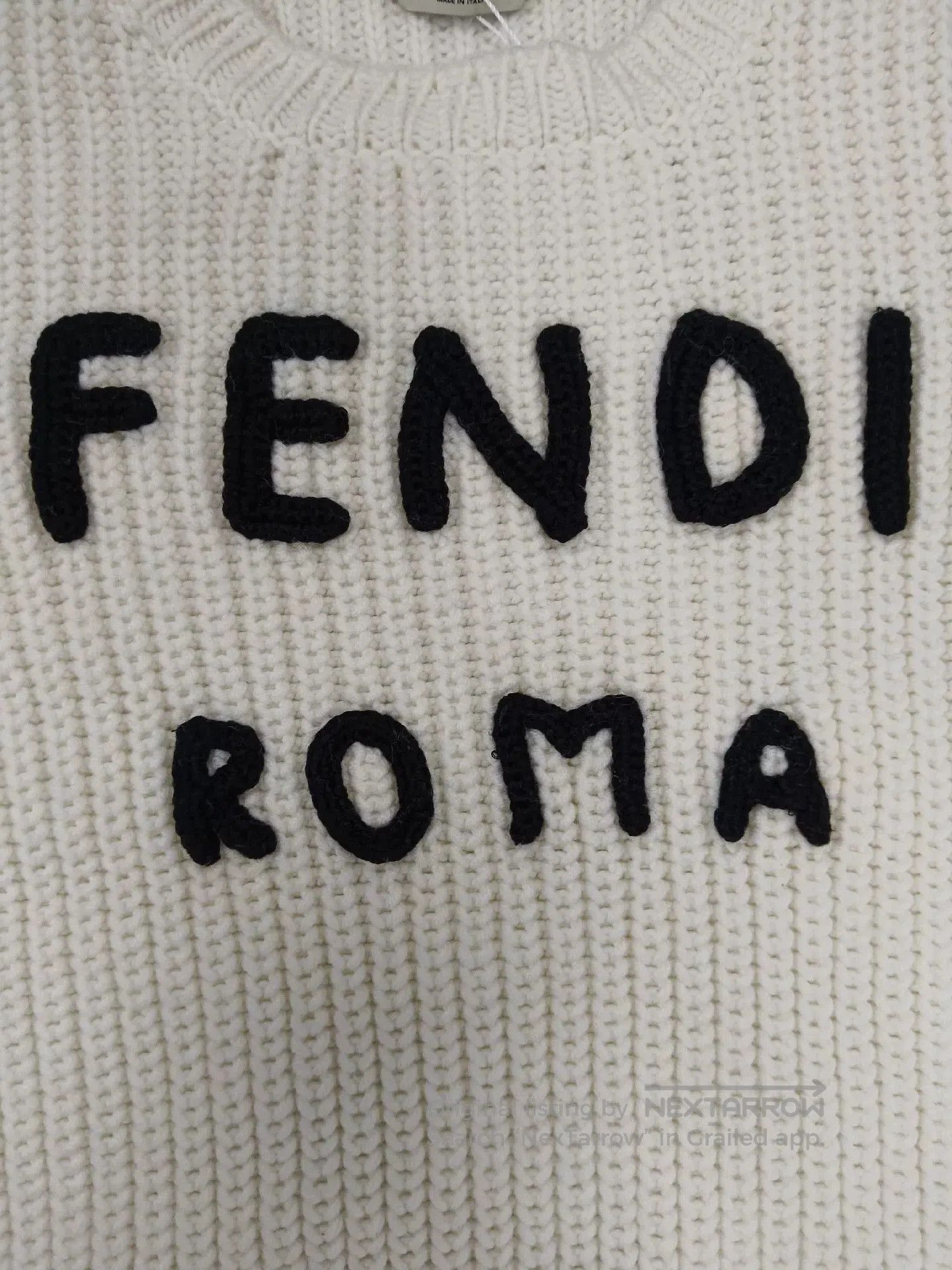 Fendi fendi classic logo knitted sweater in white. Size US M / EU 48-50 / 2 - 3 Thumbnail
