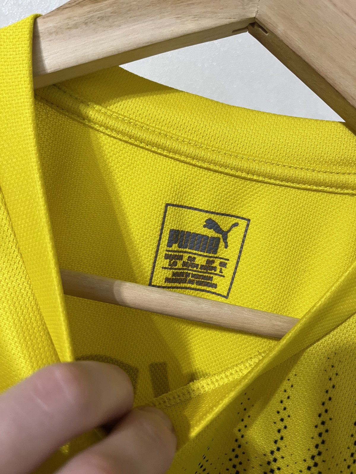 Puma Puma Borussia Dortmund Vintage Training Jersey Size US L / EU 52-54 / 3 - 3 Thumbnail