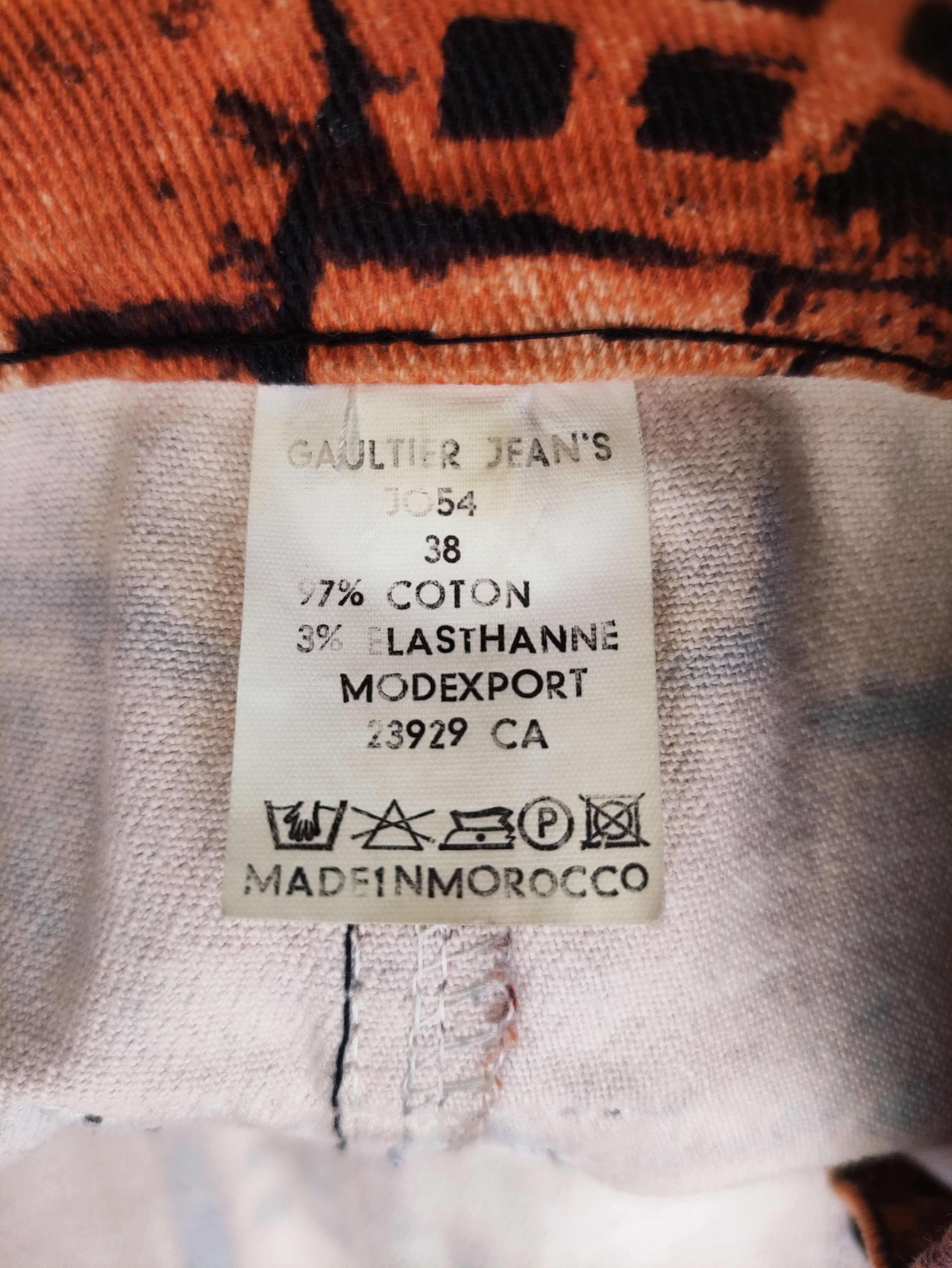 Jean Paul Gaultier Jean Paul Gaultier 1997 Brick Anarchy Fight Racism Skirt RT Size 27" / US 4 / IT 40 - 9 Thumbnail