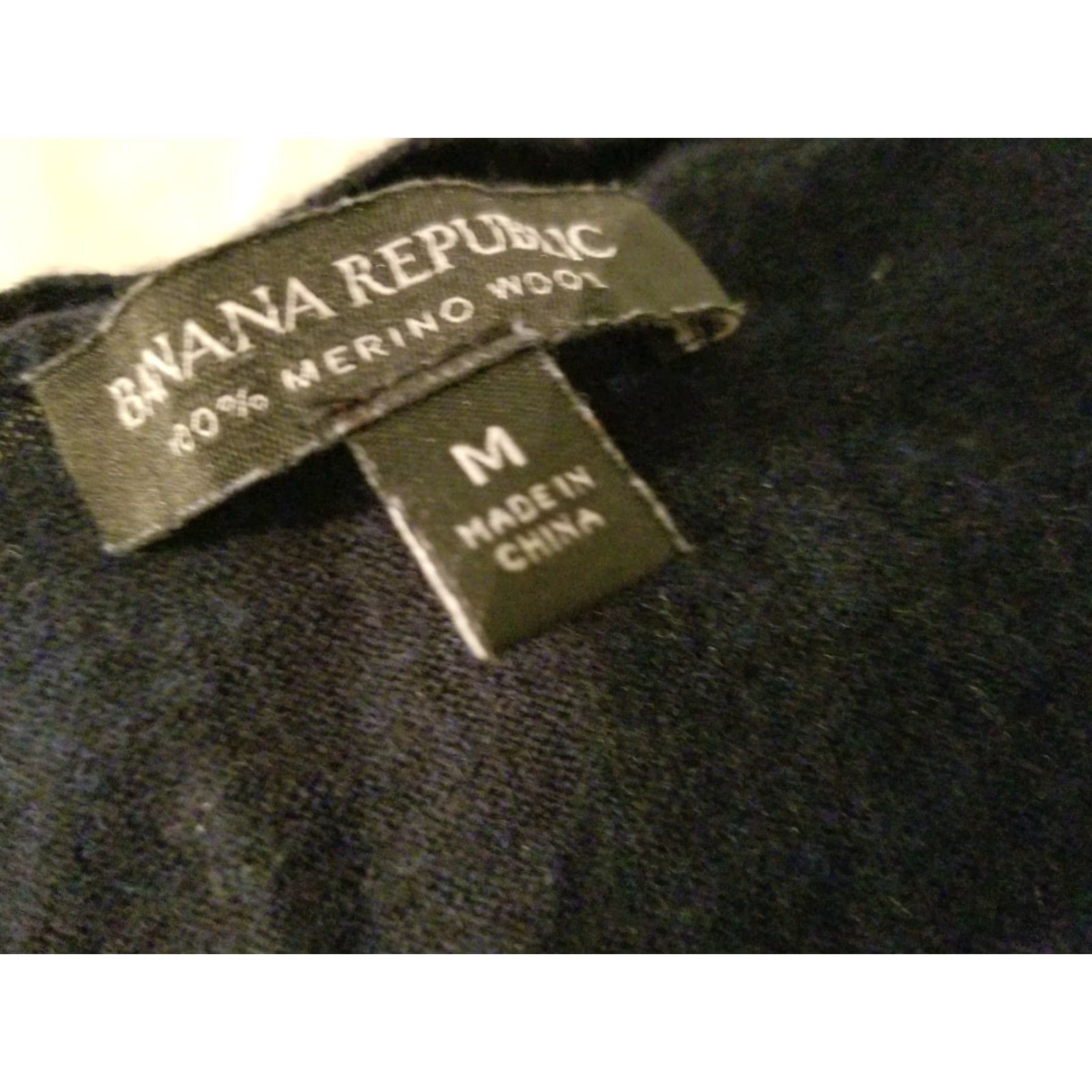 Banana Republic Banana Republic Wool Sweater M Medium Navy Blue Crew Mens Pullover Size M Blue Wool Sweater Banana Republic Men Size US M / EU 48-50 / 2 - 3 Thumbnail