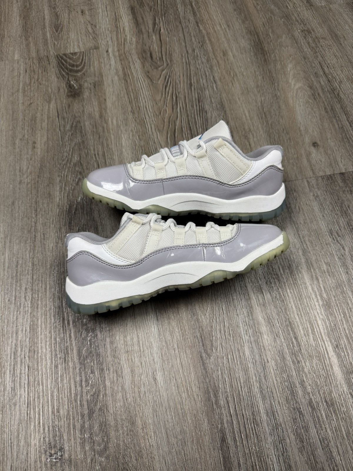 Jordan Brand Jordan 11 Retro Low Cement Grey (PS) Size 3Y/4.5W Size US 4.5 / IT 34.5 - 3 Thumbnail