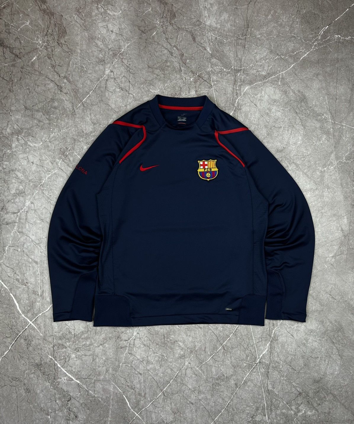 Nike Vintage 90s F. C. Barcelona Nike Soccer Sweatshirt Rare Y2K Size US XL / EU 56 / 4 - 1 Thumbnail
