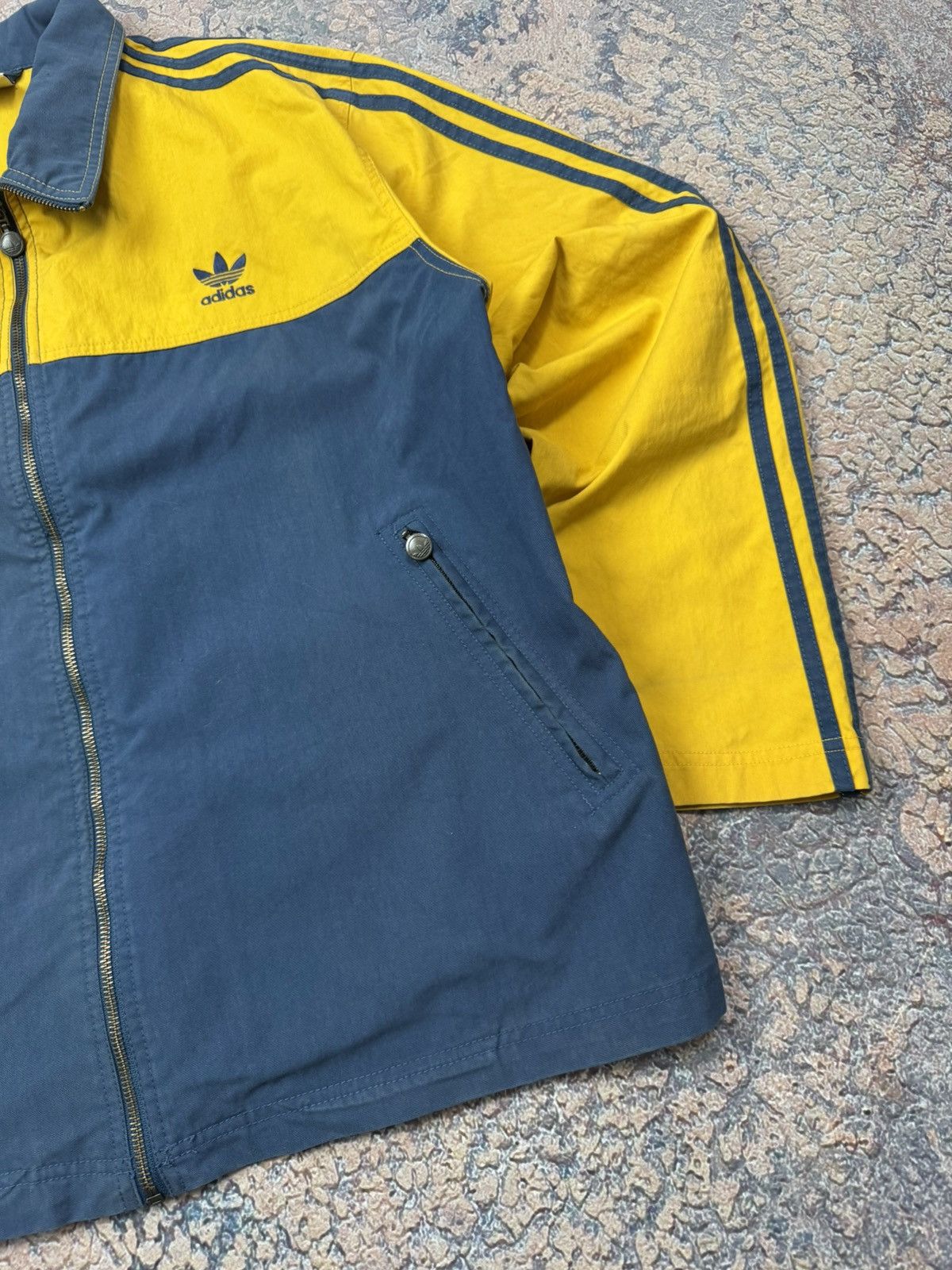 Adidas Vintage Adidas Denim Yellow/black Avantgarde Overshirt Size US L / EU 52-54 / 3 - 3 Thumbnail