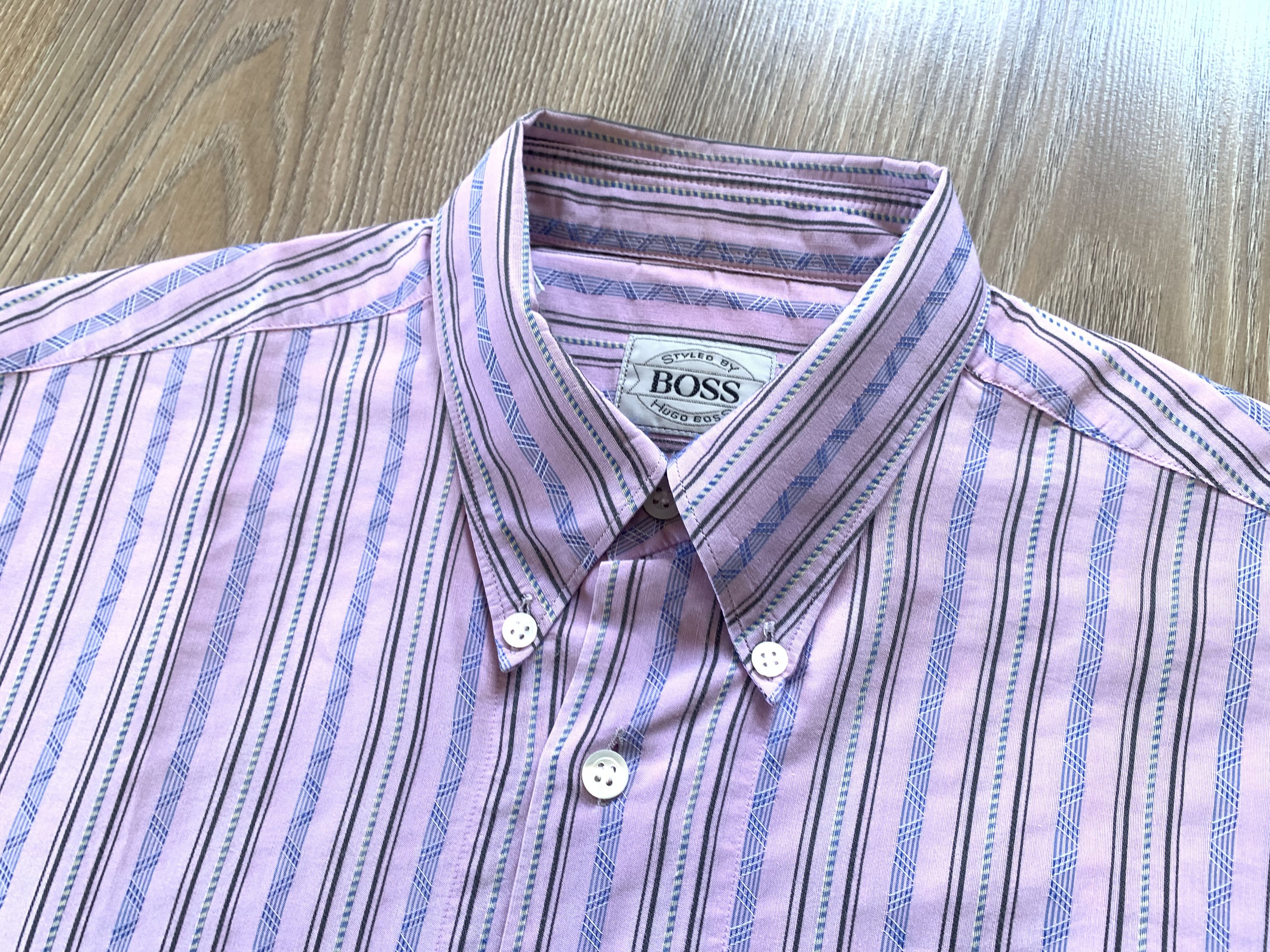 Hugo Boss Rare Retro Hugo Boss Stripe Short Sleeve Shirt Size US M / EU 48-50 / 2 - 5 Thumbnail