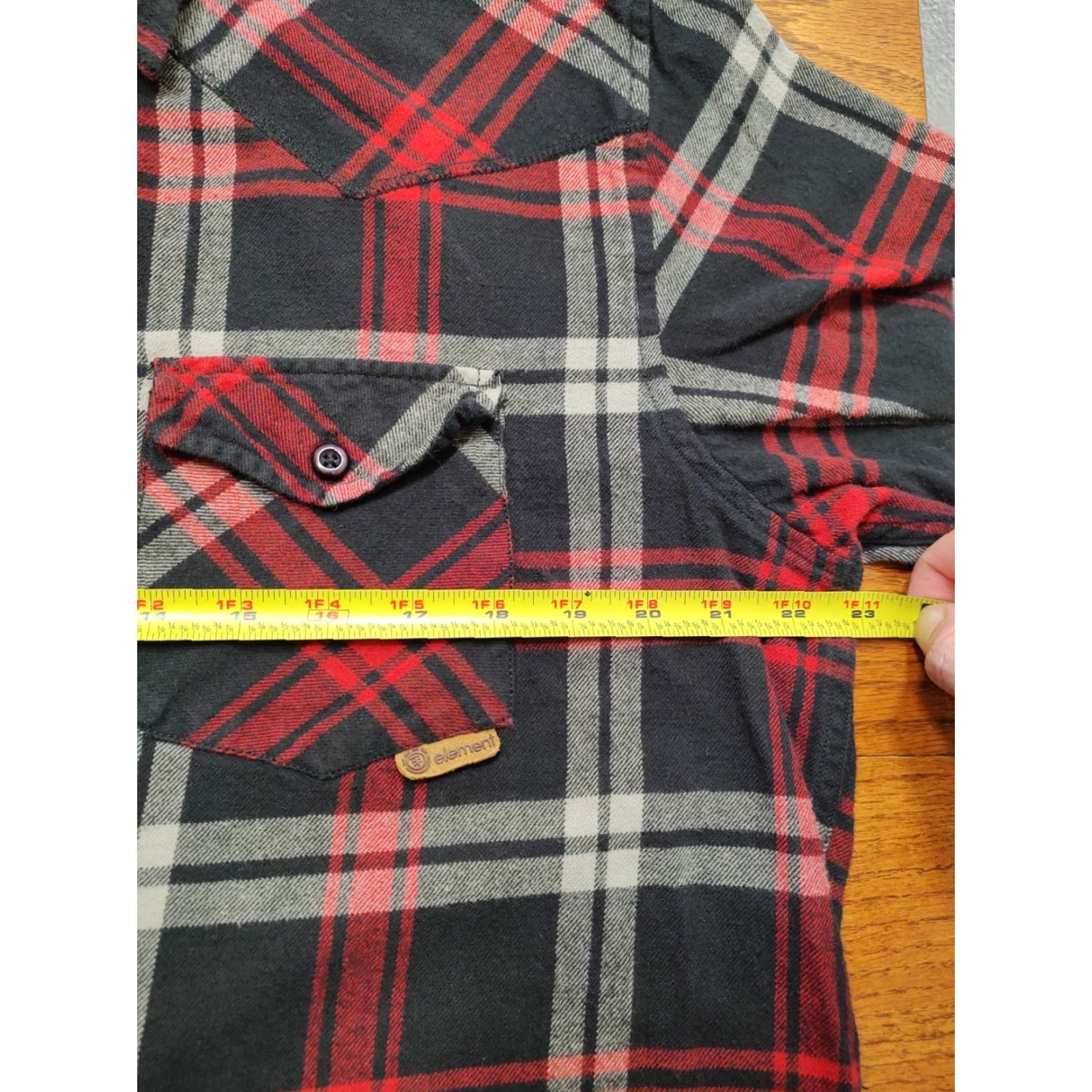 Element Vtg Element Flannel Shirt Men L Red Black Plaid Long Sleeve Button-Up Casual Workwear Size US L / EU 52-54 / 3 - 7 Thumbnail