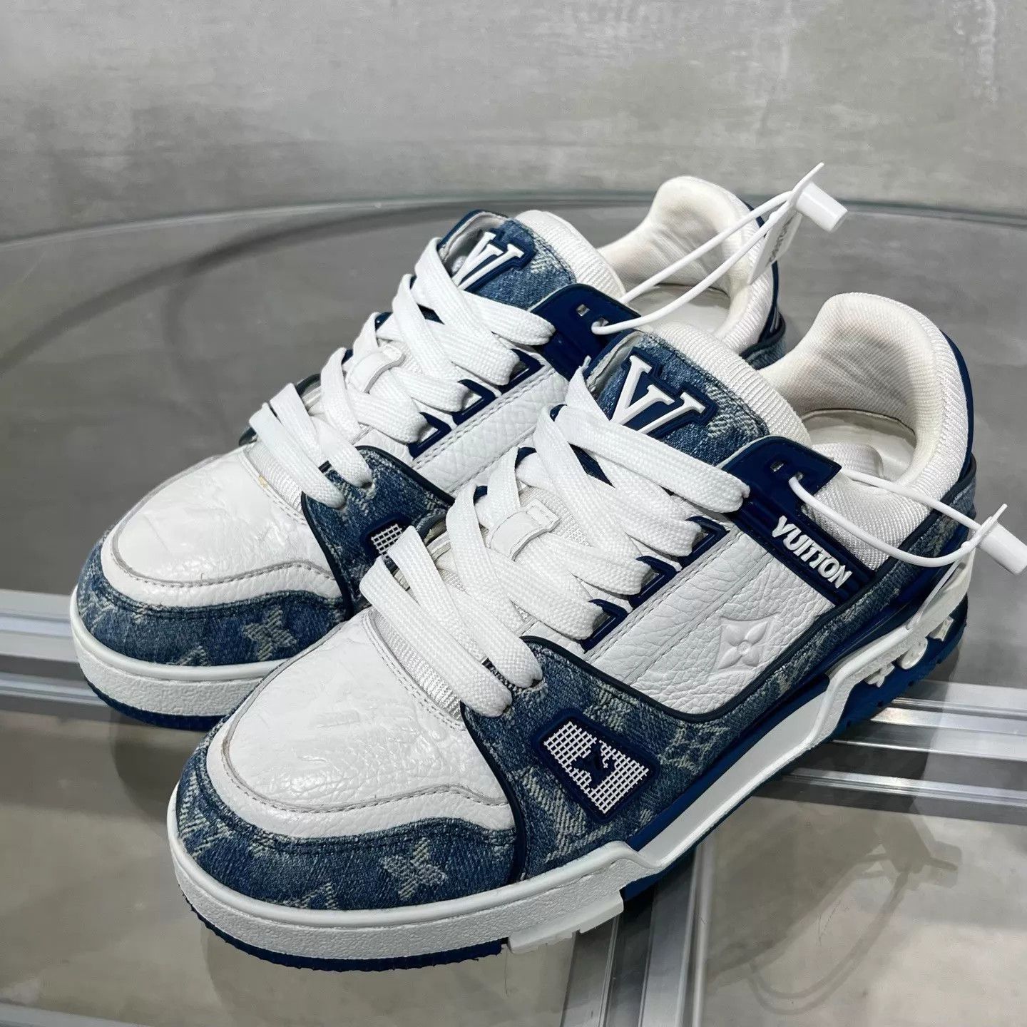 Louis Vuitton LV Trainer White Blue Denim UK2 36 Size US 4.5 / IT 34.5 - 2 Thumbnail