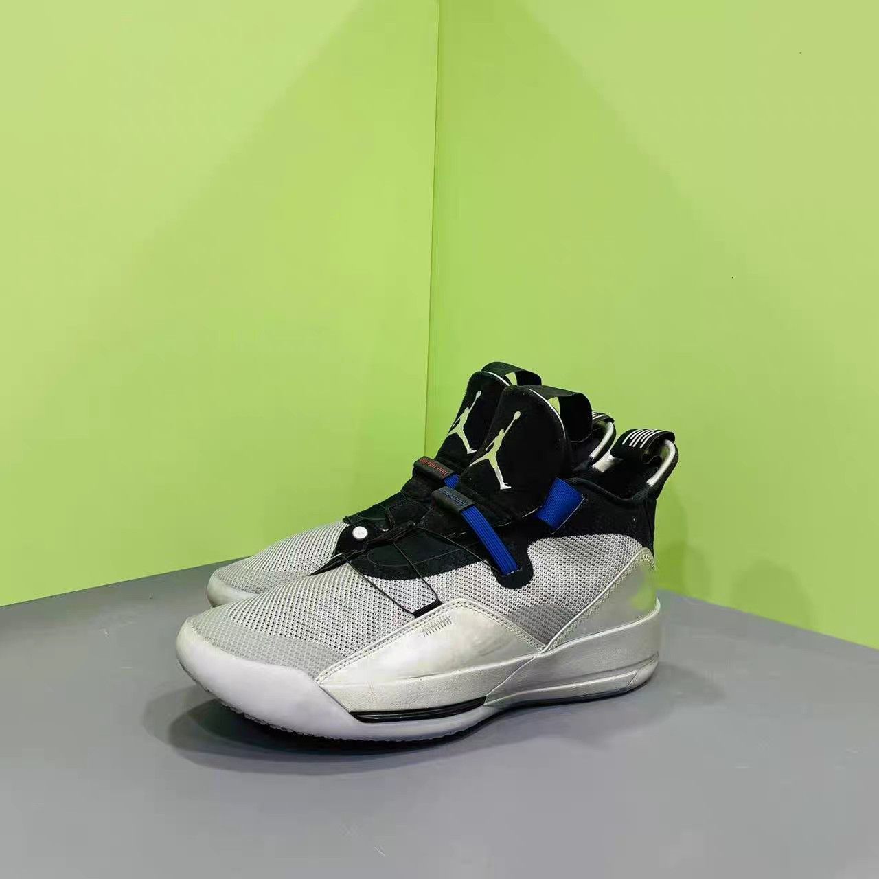 Jordan Brand Air Jordan 33 All-Star Silver Mirror Basketball Shoes K15 Size US 11 / EU 44 - 1 Thumbnail
