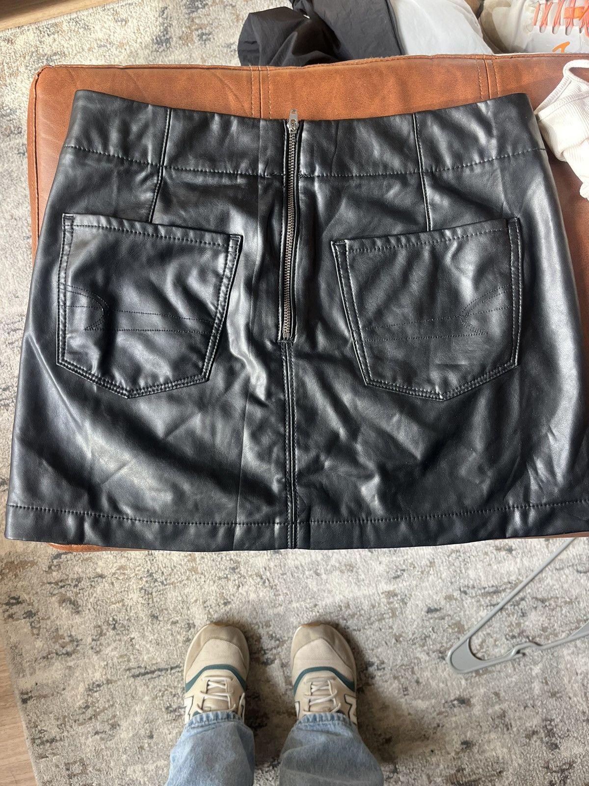 American Eagle Outfitters Black skirt Size 28" / US 6 / IT 42 - 2 Thumbnail