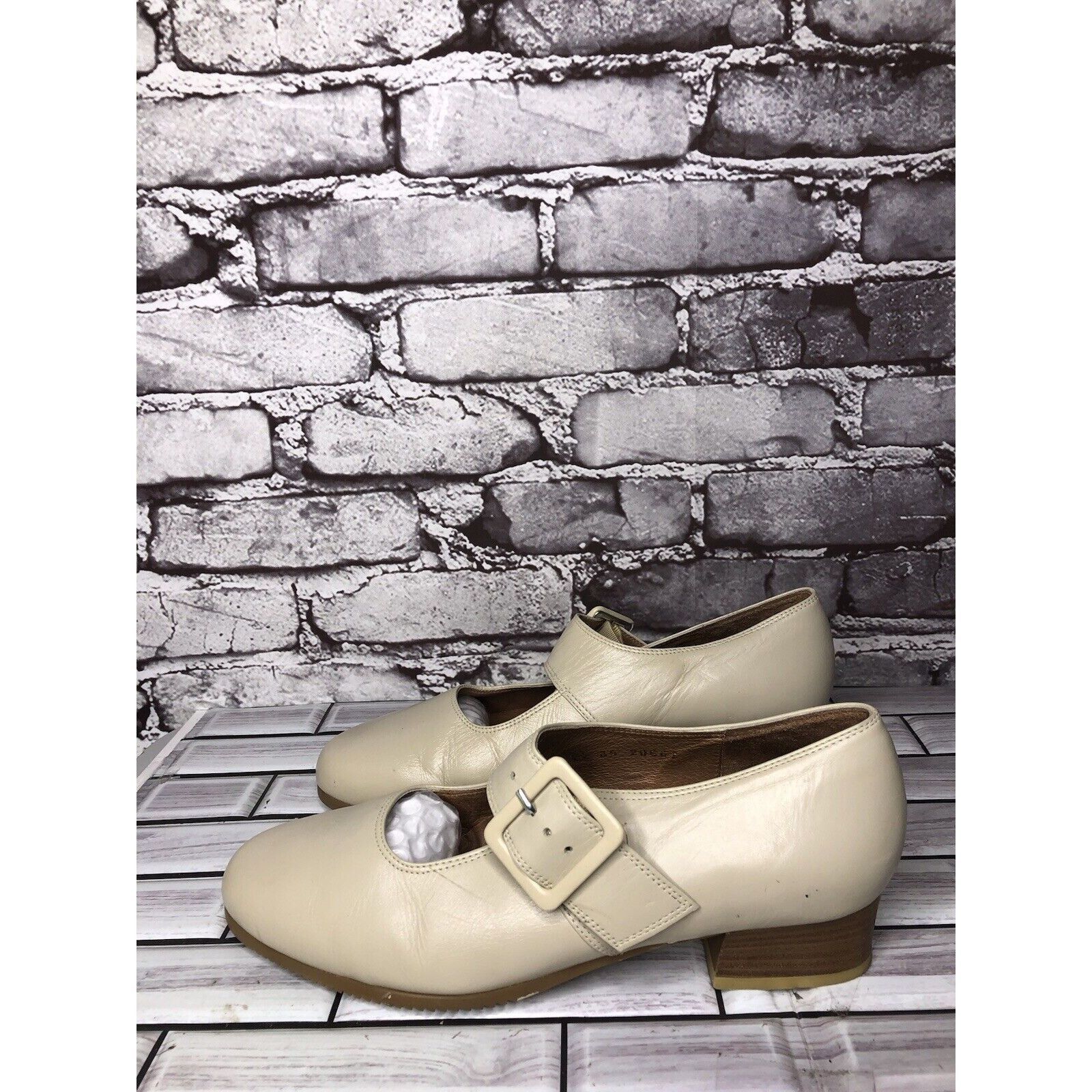 Beautiful Ful BeautiFeel Ivory Cream Leather Mary Jane Strap Pumps Shoes W Size US 9 / IT 39 - 3 Thumbnail
