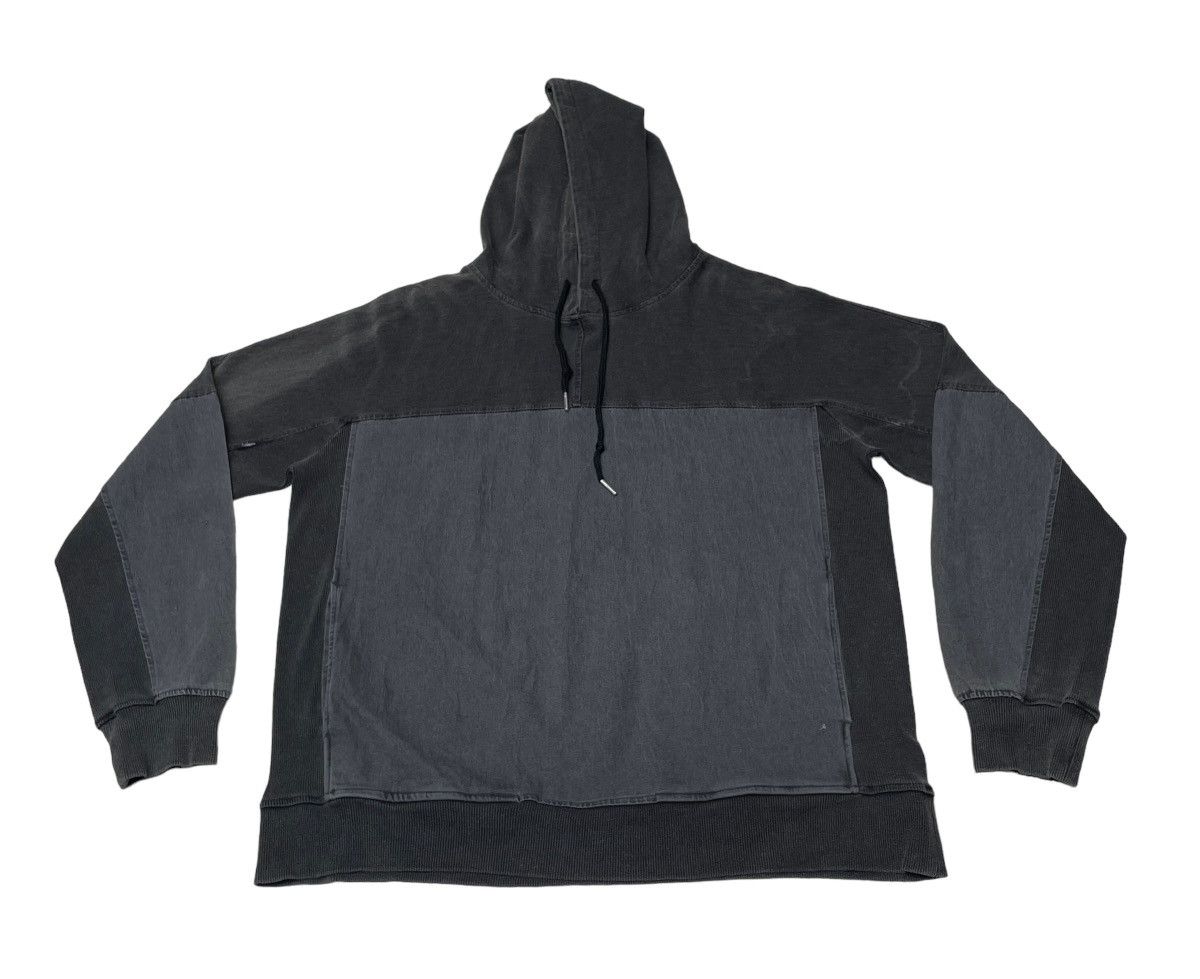 image of Vintage Brand Purple & Yellow Hoodie 2000S in Grey, Men's (Size Medium)