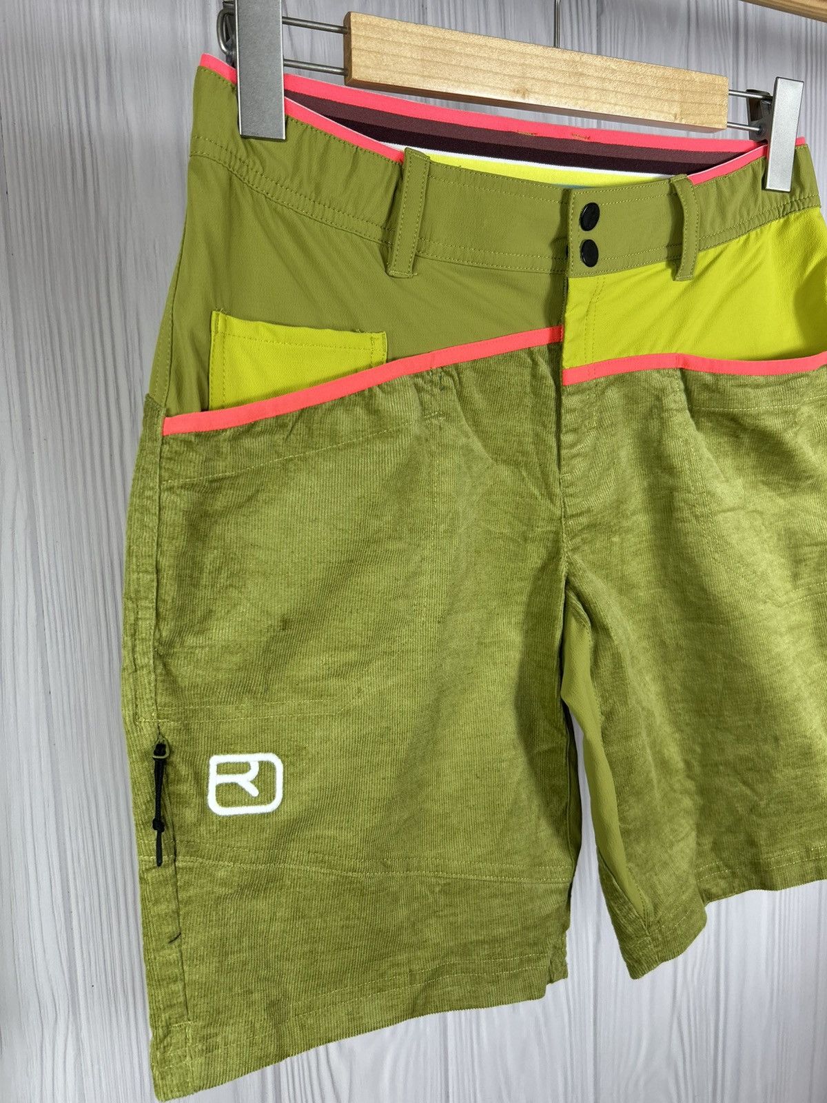 ORTOVOX ORTOVOX Shorts Women’s Climbing Hiking Outdoor Size M Size 28" / US 6 / IT 42 - 2 Thumbnail