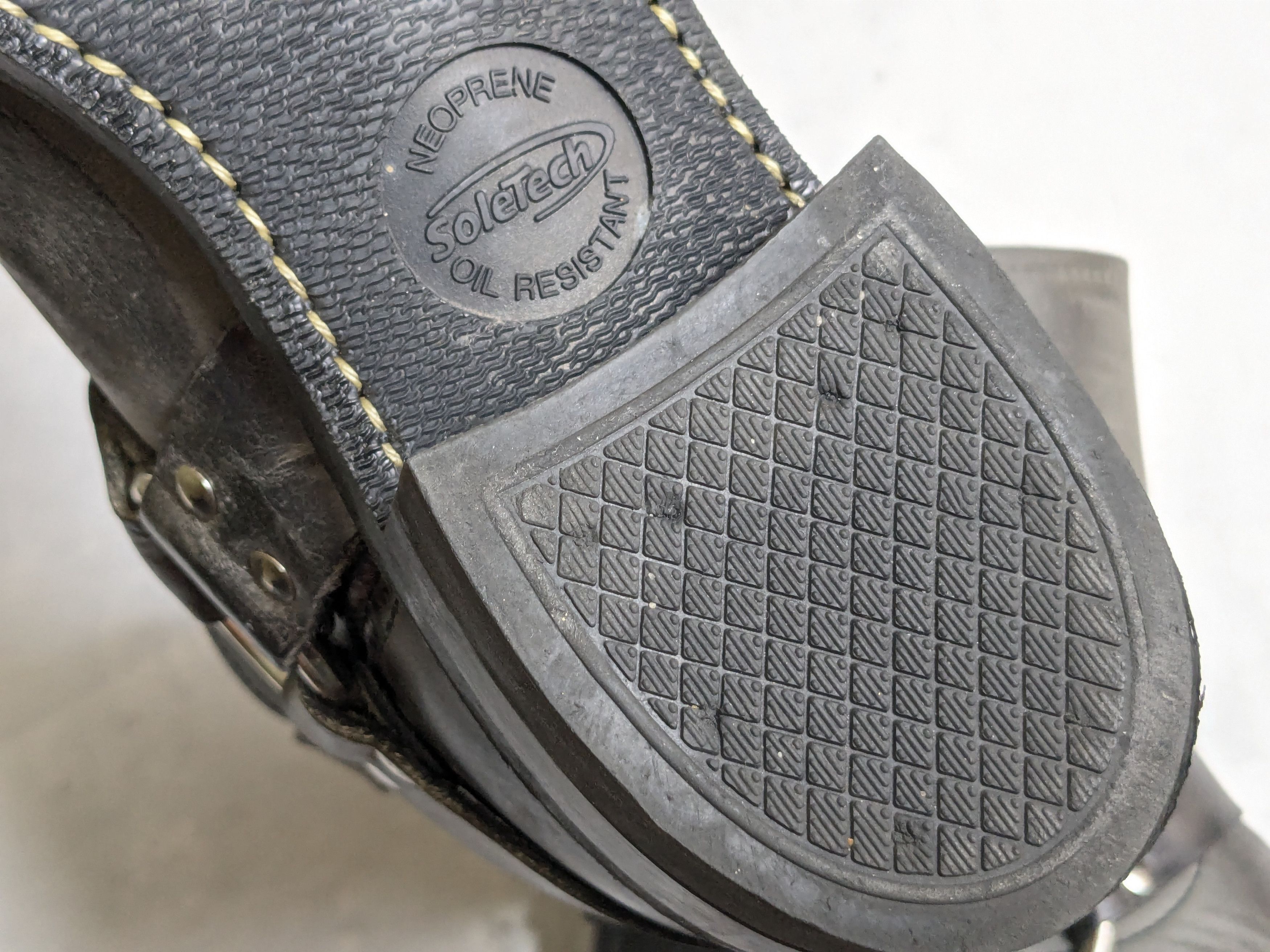 Frye Frye Harness Boots Black Leather 9 M Buckle Size US 9 / EU 42 - 19 Thumbnail