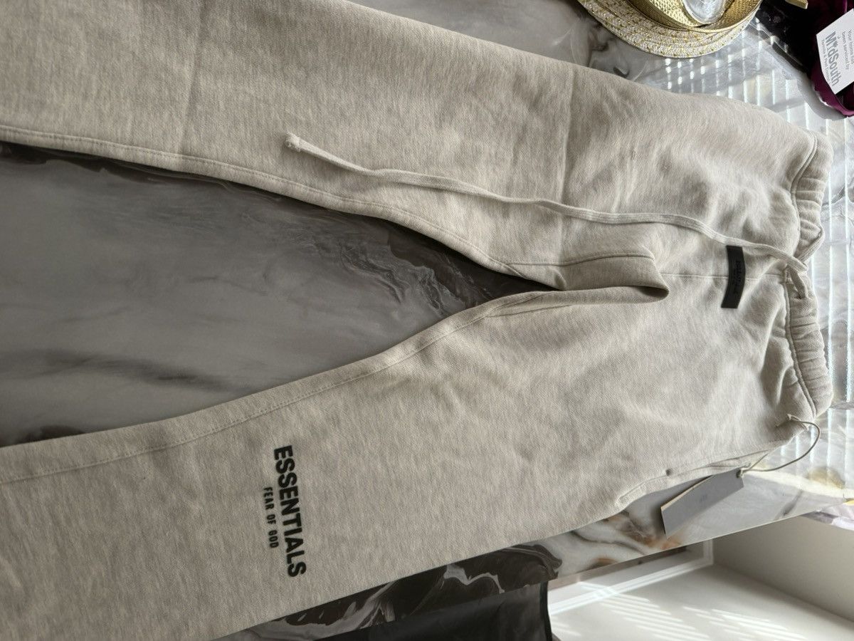 Essentials Essentials joggers light oatmeal size xxs Size US 26 / EU 42 - 1 Thumbnail
