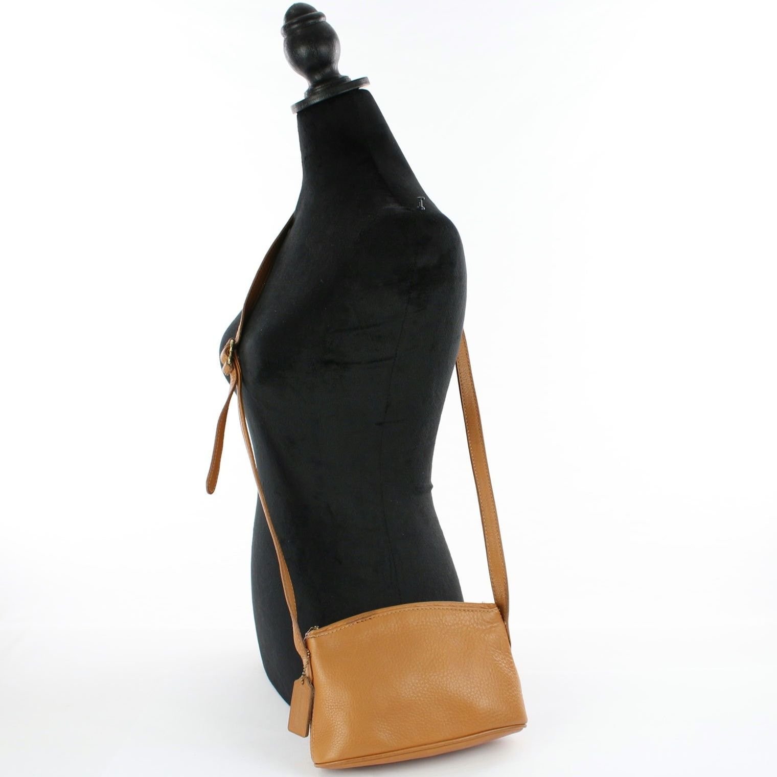 Coach Coach Leather Shoulder Bag Size ONE SIZE - 6 Thumbnail