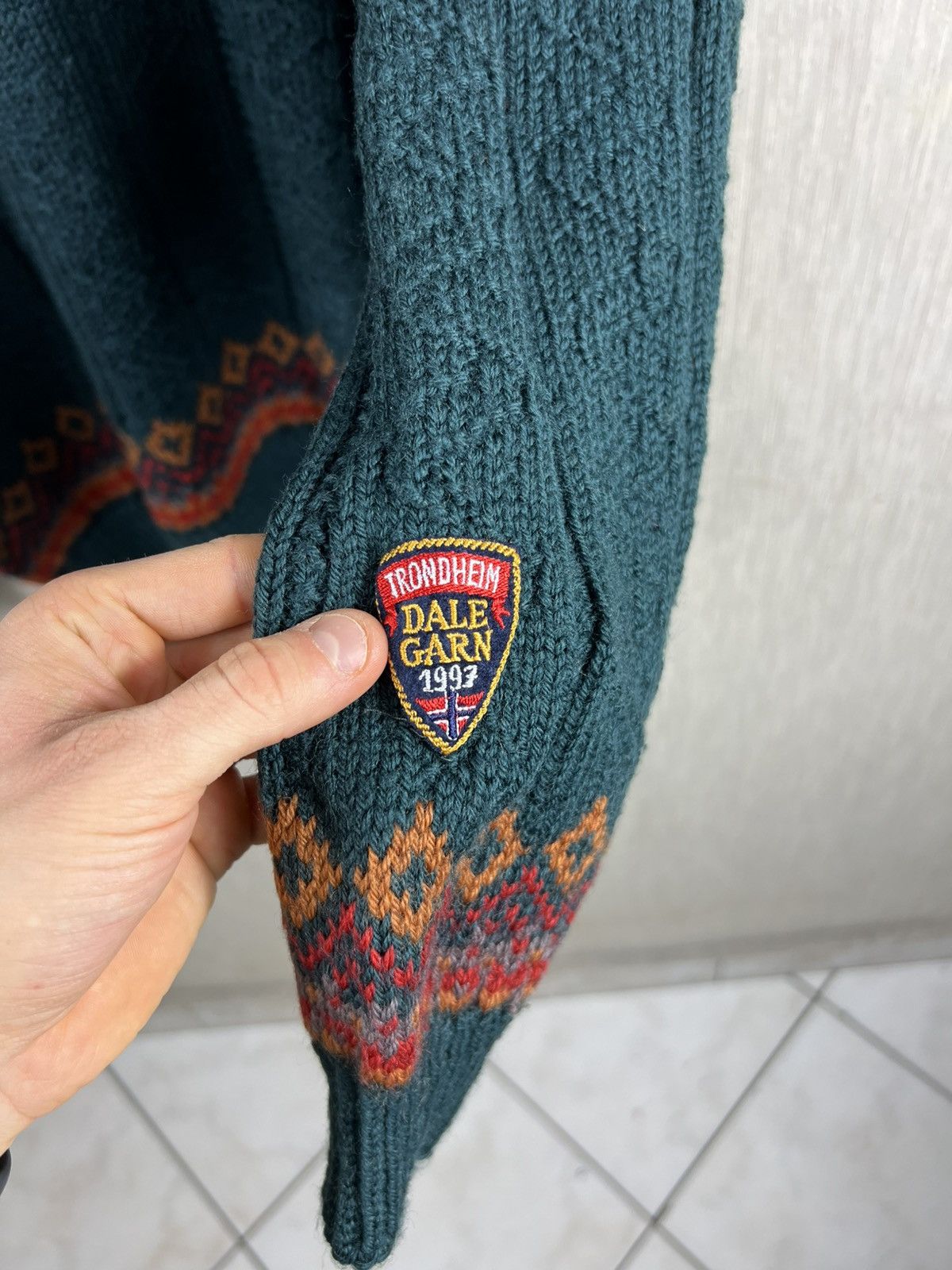 Dale Of Norway Vintage 90s Dale of Norway trondheim patterned wool sweater Size US L / EU 52-54 / 3 - 15 Thumbnail