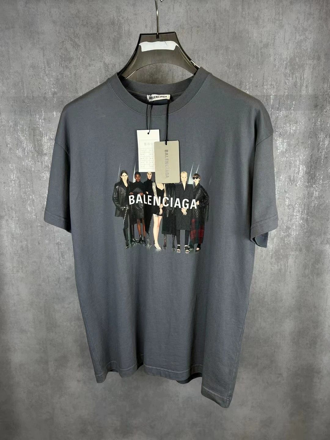 Balenciaga Balenciaga Grey Portrait Short Sleeve Size US M / EU 48-50 / 2 - 1 Thumbnail