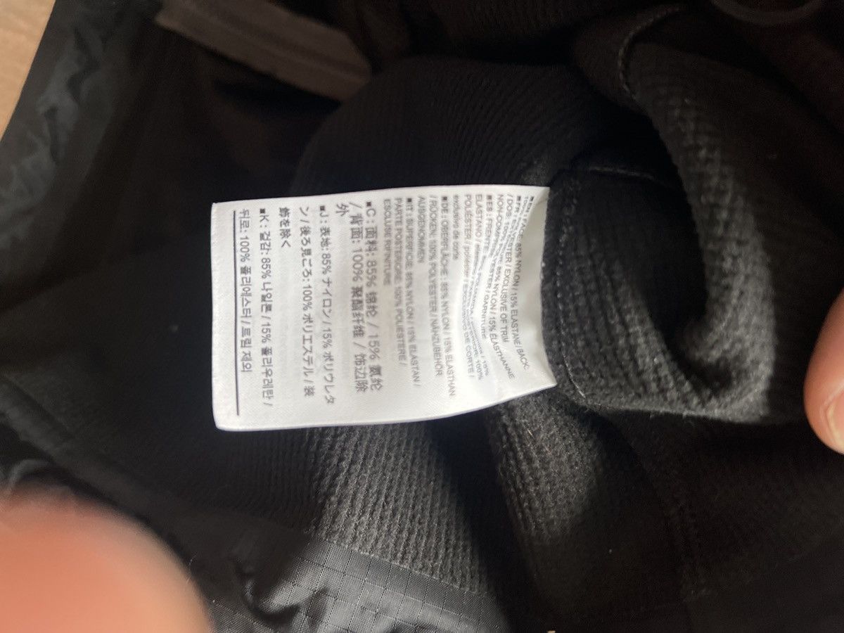 Other Arc’teryx Epsilon LT women’s Jacket All Weather Corporate Size L / US 10 / IT 46 - 5 Thumbnail