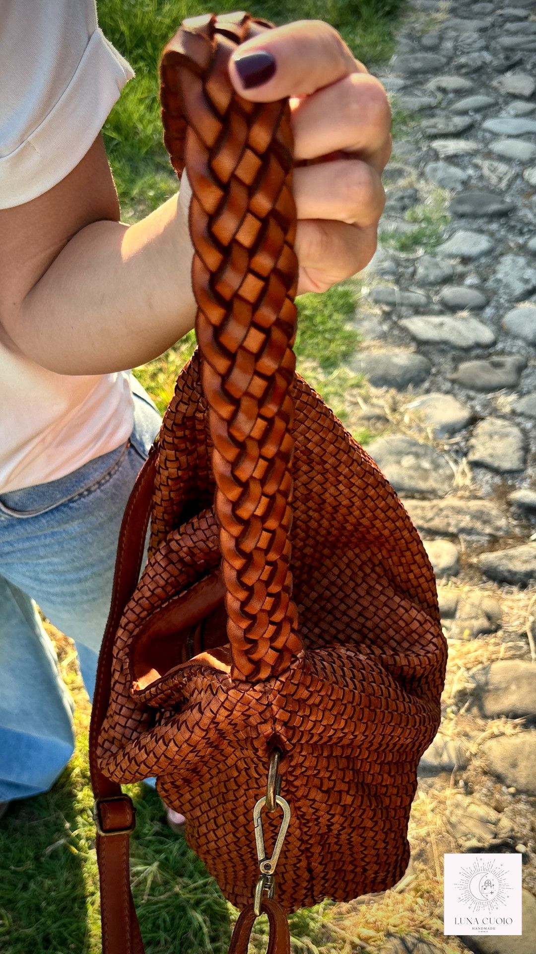 Vera Pelle Handwoven Italian Leather Bag Soft Hobo Tote for Women Size ONE SIZE - 4 Thumbnail
