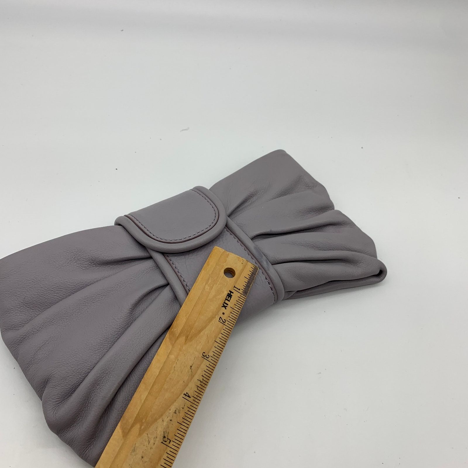 Banana Republic Banana Republic Bow Clutch Womens Small Bag Gray Size ONE SIZE - 7 Thumbnail