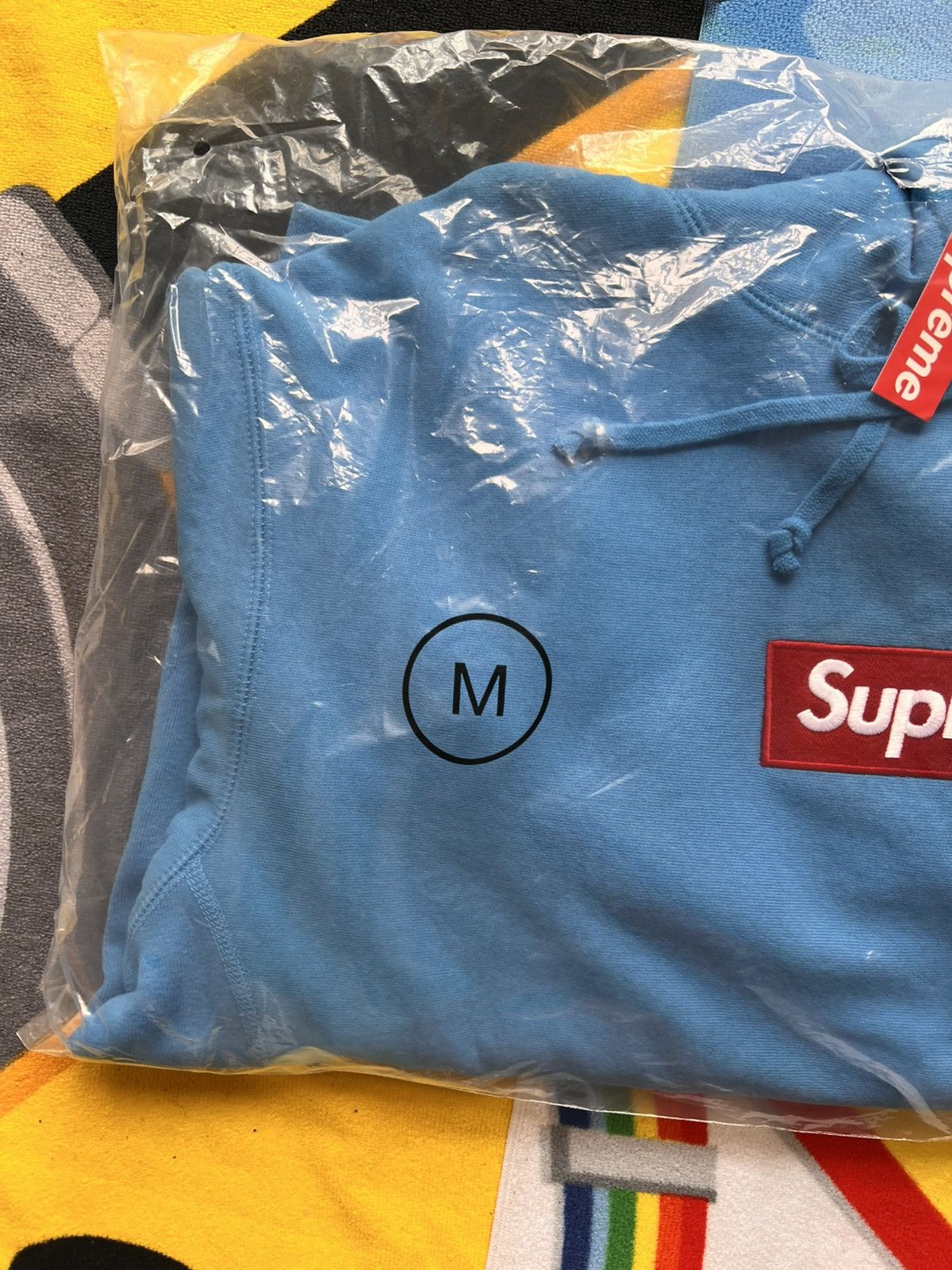 Supreme Supreme Box Logo Hooded Sweatshirt CYAN light blue navy sky Size US M / EU 48-50 / 2 - 21 Thumbnail