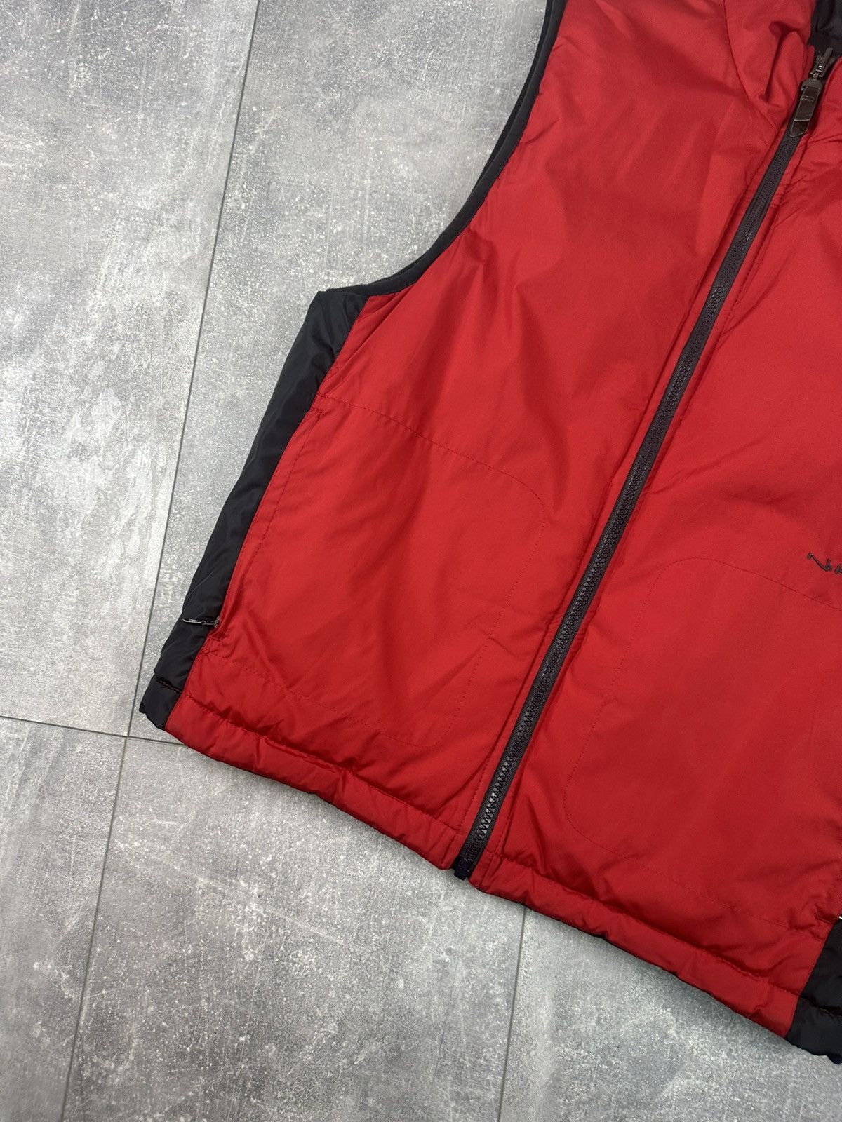 Nike Nike Reversible Sportswear Vest Red/Black Swoosh Logo Size US S / EU 44-46 / 1 - 6 Thumbnail