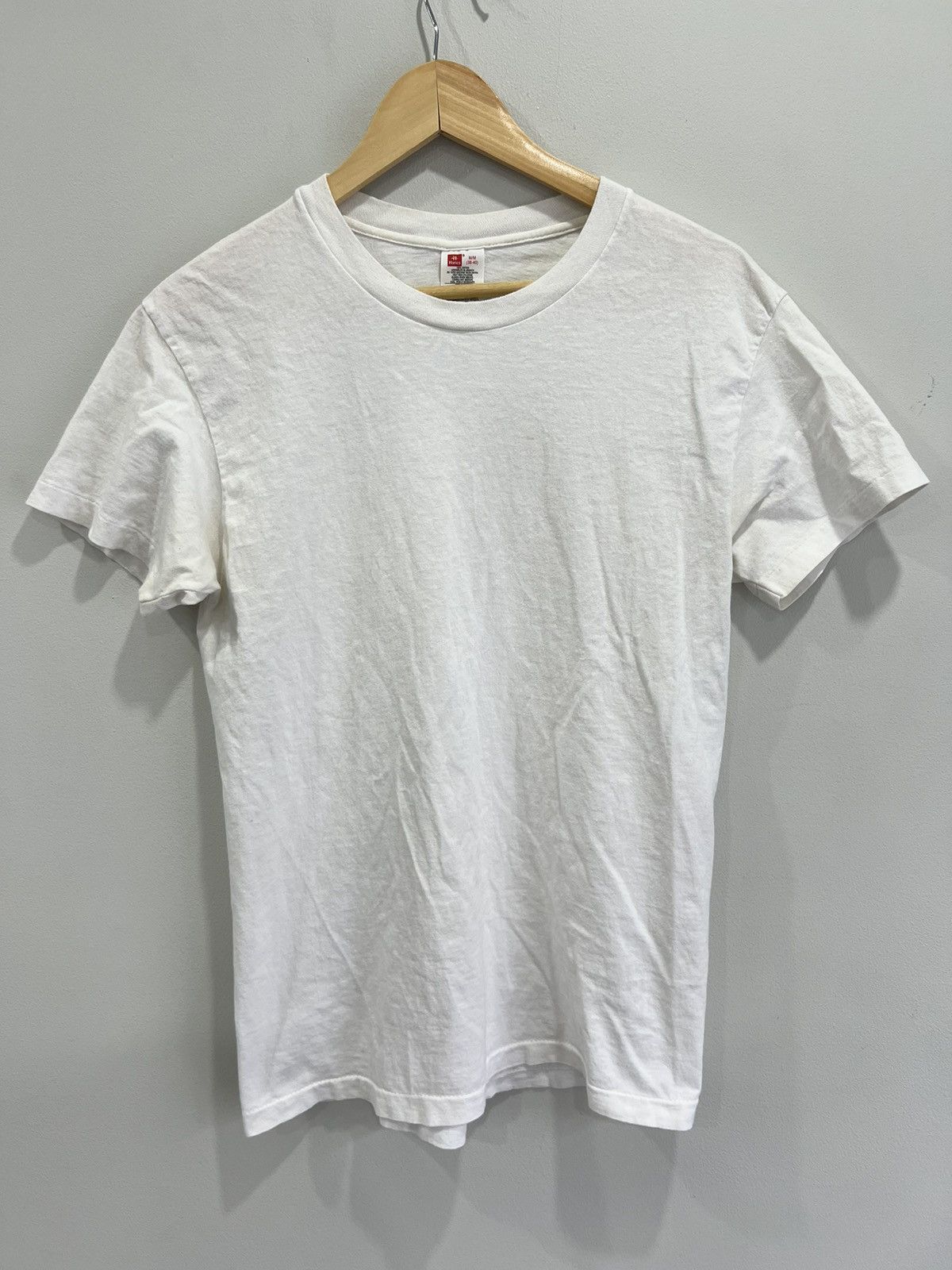Vintage Vintage 90s Blank Tee Shirt single stitched Size US M / EU 48-50 / 2 - 1 Thumbnail