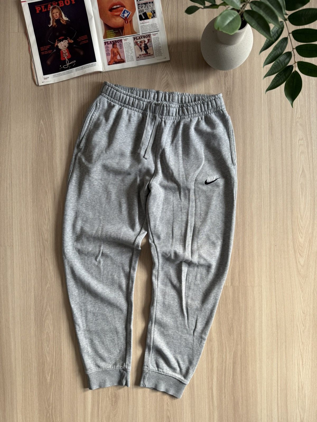 Nike Vintage Nike Joggers Pants Size US 34 / EU 50 - 1 Thumbnail
