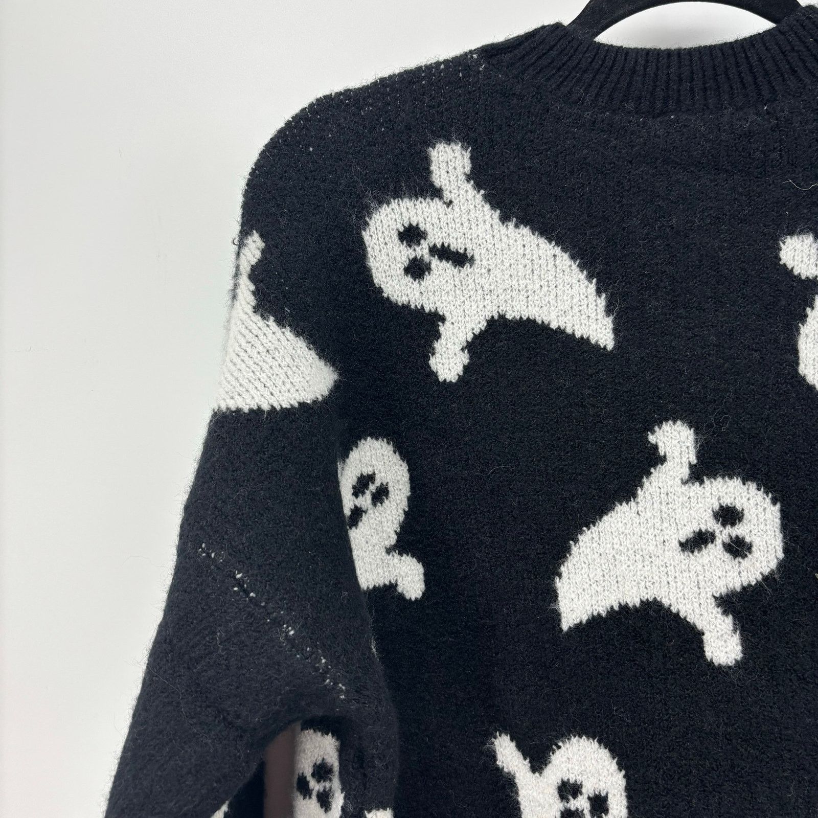 Vince Camuto Vince Camuto Womens Med Black White Ghost Halloween Sweater Size M / US 6-8 / IT 42-44 - 17 Thumbnail