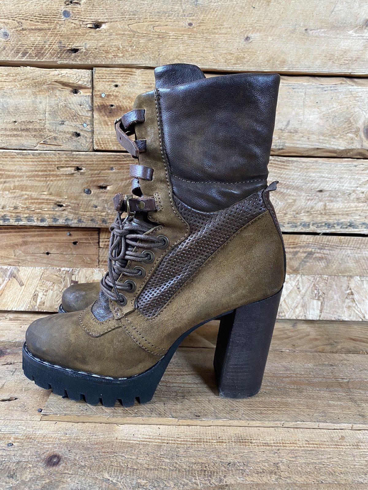 Vintage As 98 olive green heeled boots Size US 7 / IT 37 - 6 Thumbnail