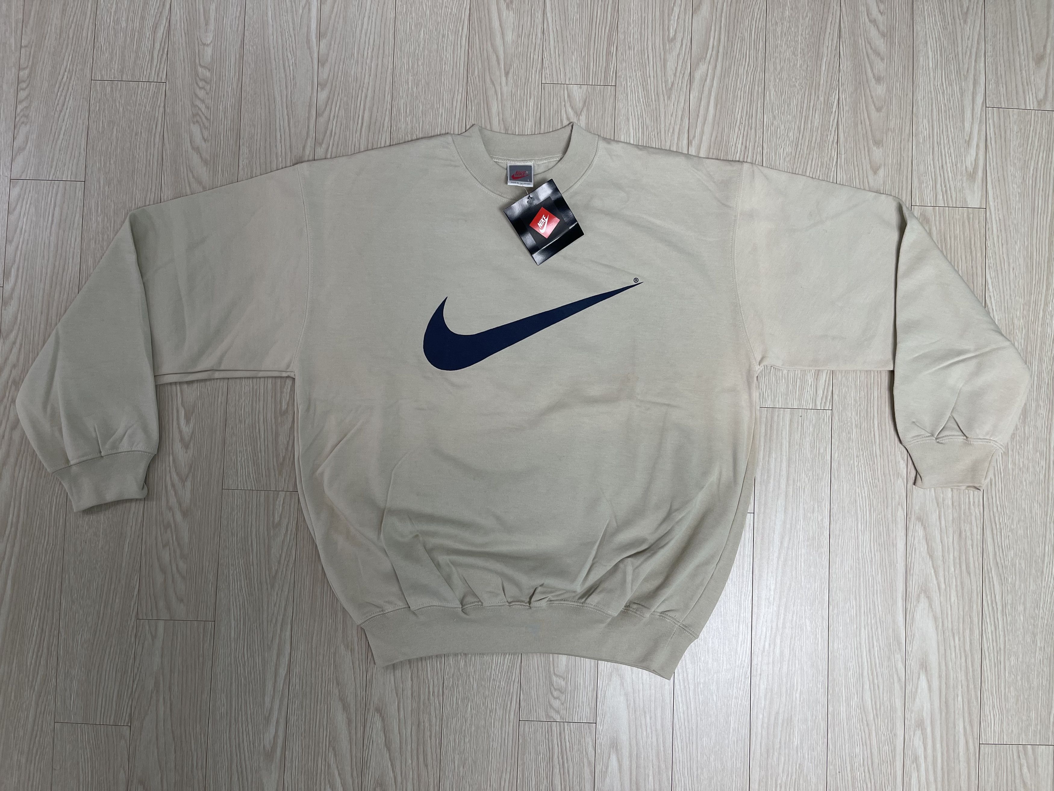 Nike Nike Red Tag Old 90’s Vintage Sweatshirt 1990 Beige L Size US L / EU 52-54 / 3 - 1 Thumbnail
