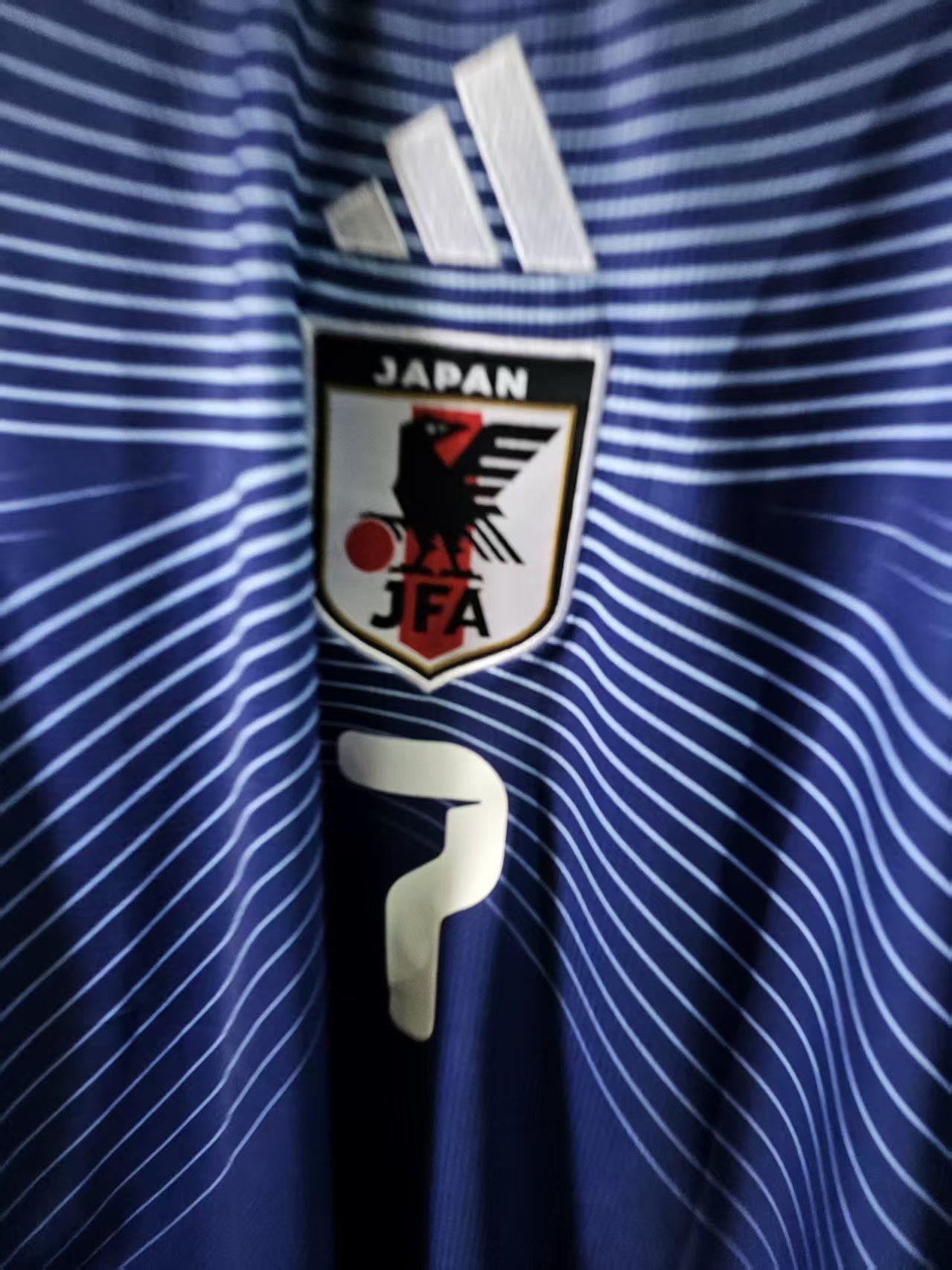 Other 2026 Japan #7 Kaoru Mitoma Jersey Size US XL / EU 56 / 4 - 3 Thumbnail