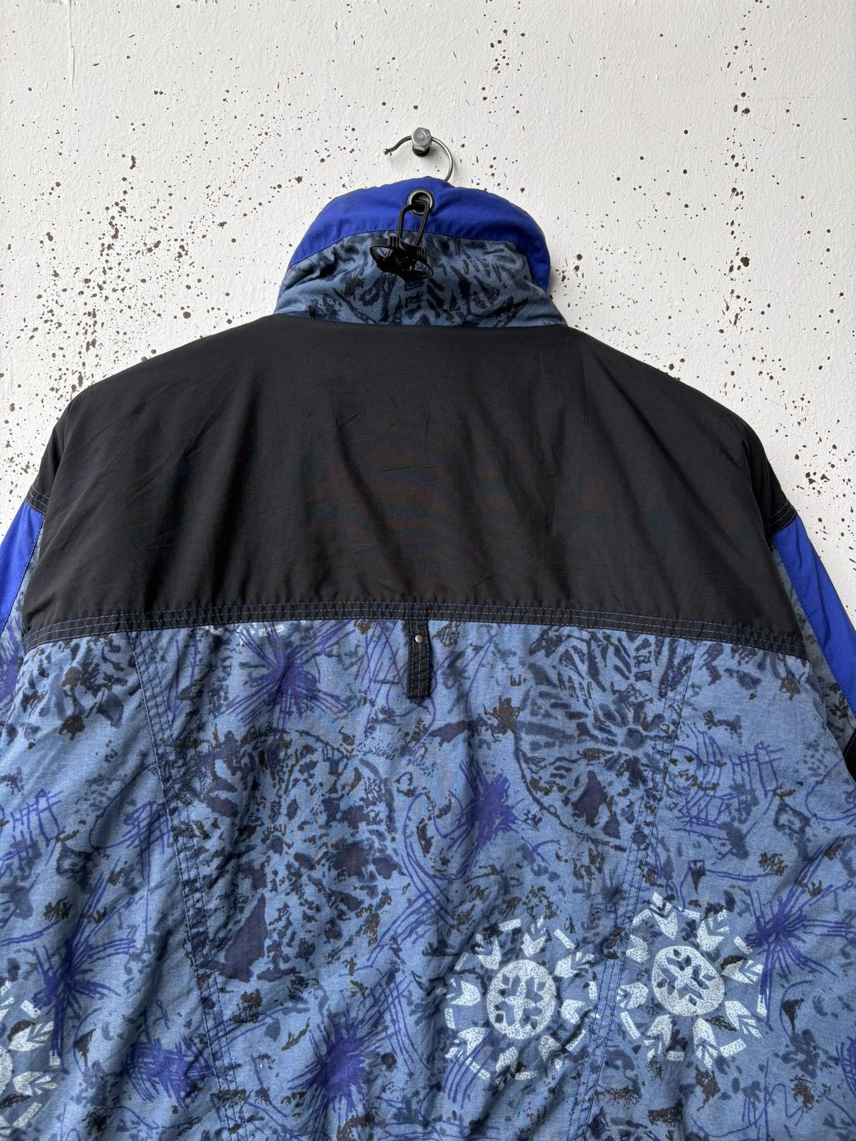 Japanese Brand Vintage La beunbe Graphic Motif Pattern Ski Jacket Size US L / EU 52-54 / 3 - 16 Thumbnail
