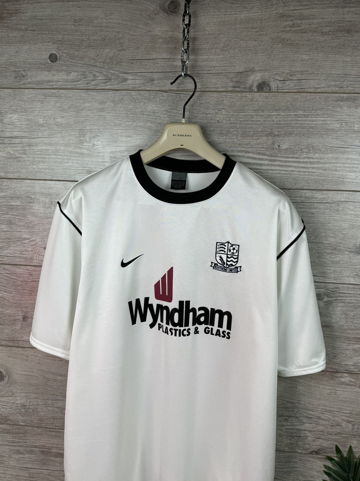 Nike Nike Southend United Home Shirt 00s Size XL soccer jersey Size US XL / EU 56 / 4 - 3 Thumbnail