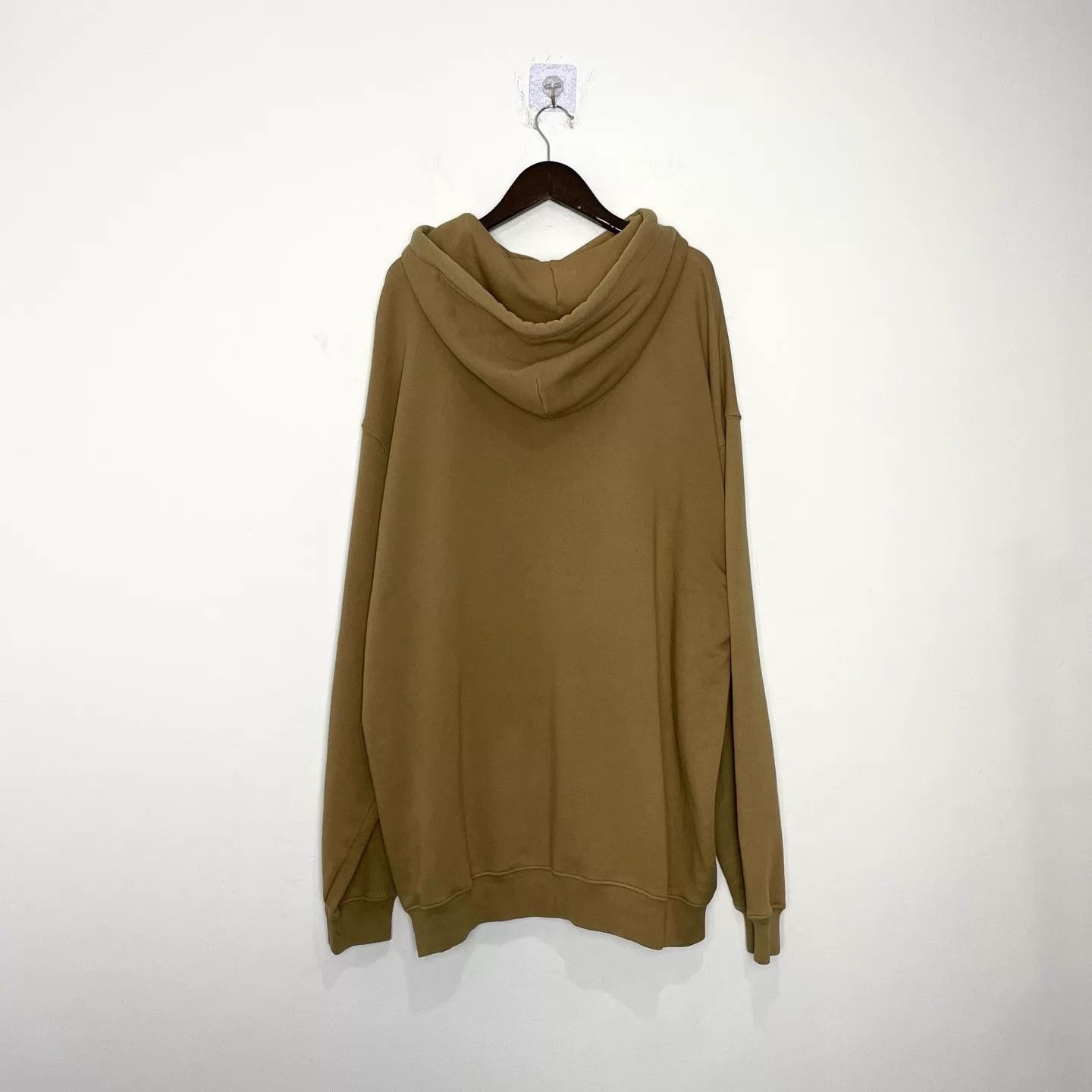 Balenciaga Balenciaga Wheat Ear Letter Logo Khaki Hoodie XS Size US XS / EU 42 / 0 - 2 Thumbnail