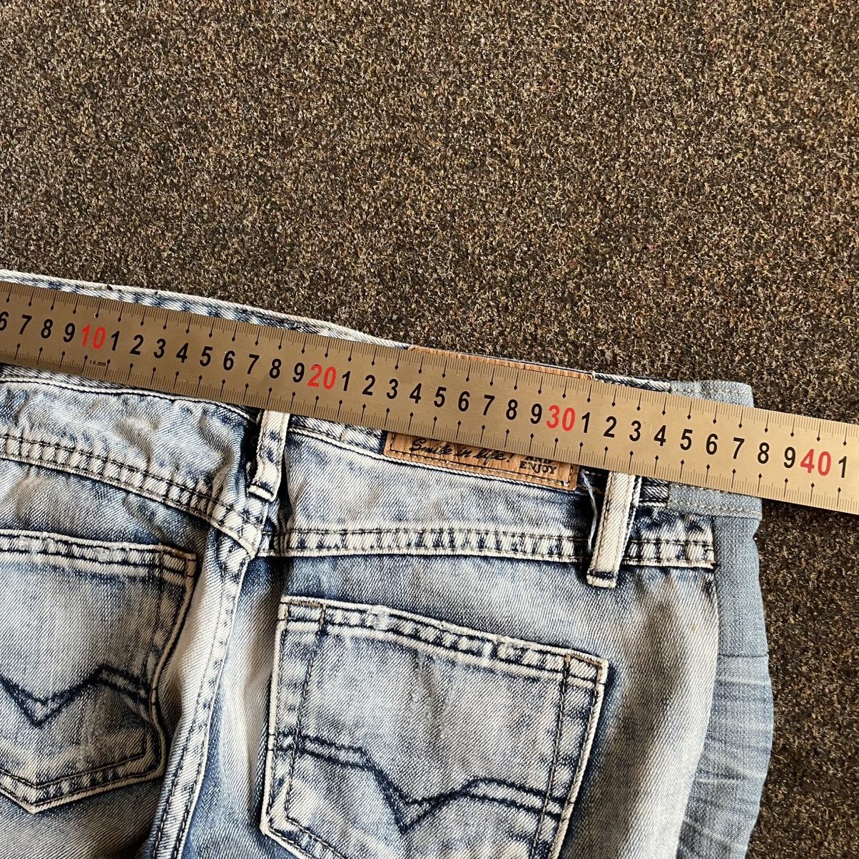 Vintage Vintage Y2K Diesel Distressed Baggy Jeans Thrashed Grunge 25 Size 25" / US 0 / IT 36 - 8 Thumbnail